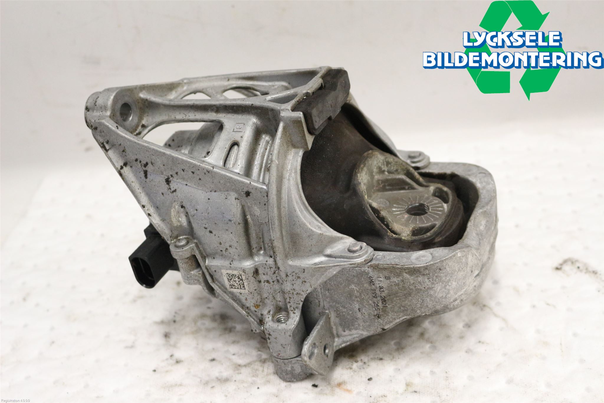 Audi A6 F2/C8 19- Motorkudde