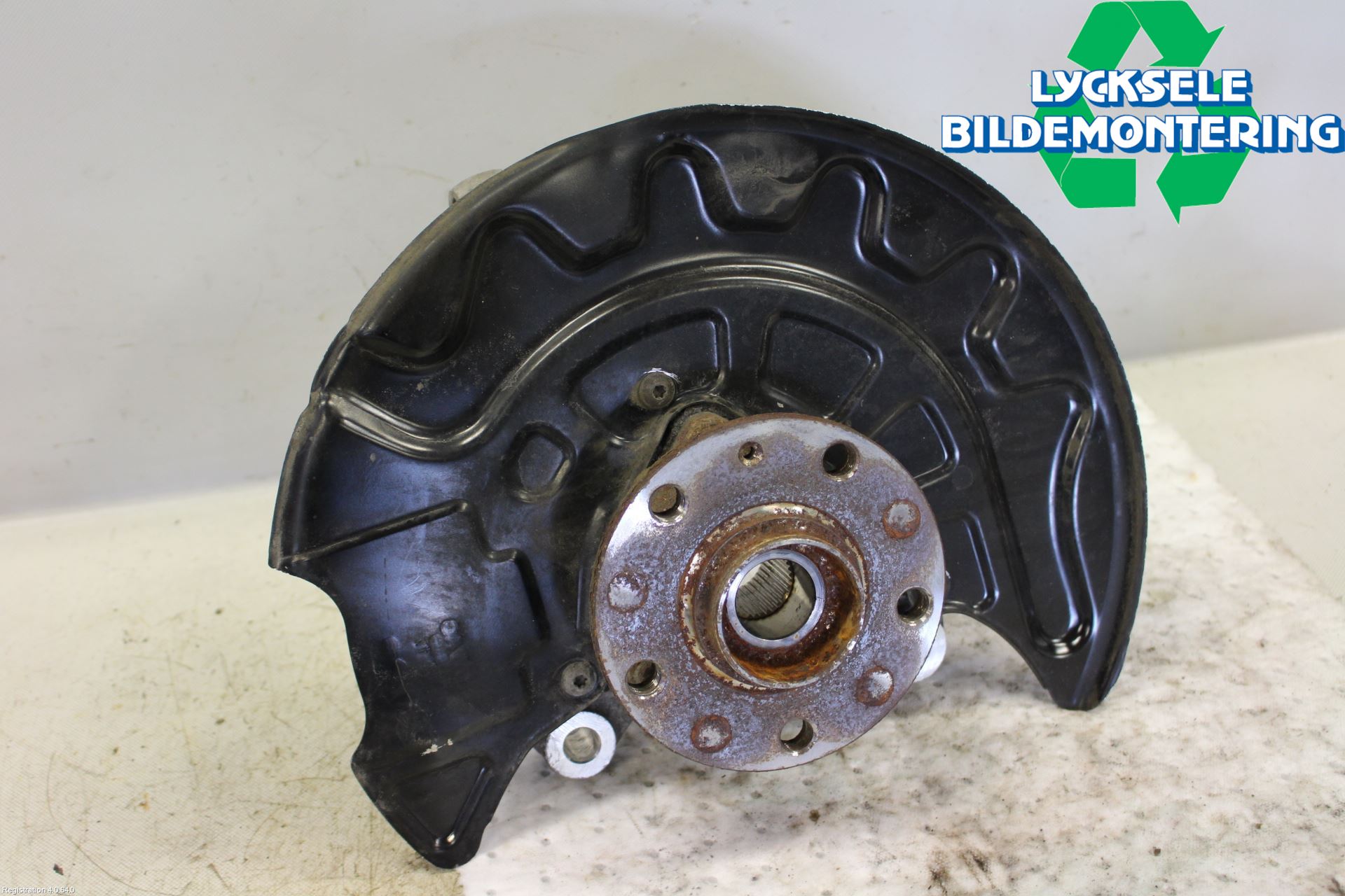 Volkswagen VW TIGUAN 16-24 Styrspindel Lagerhus Hö