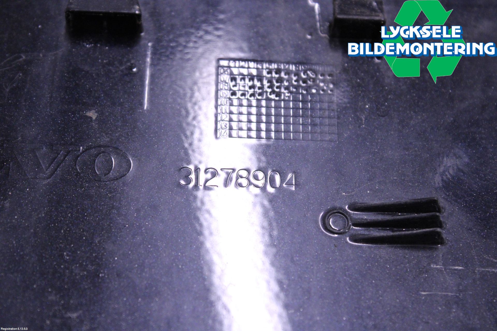Volvo V70 08-13 Tanklucka