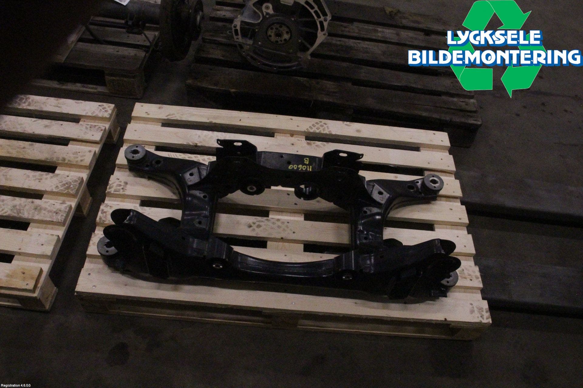 Ford KUGA/KUGA PHEZ/FHEV 20- Bakaxelbalk