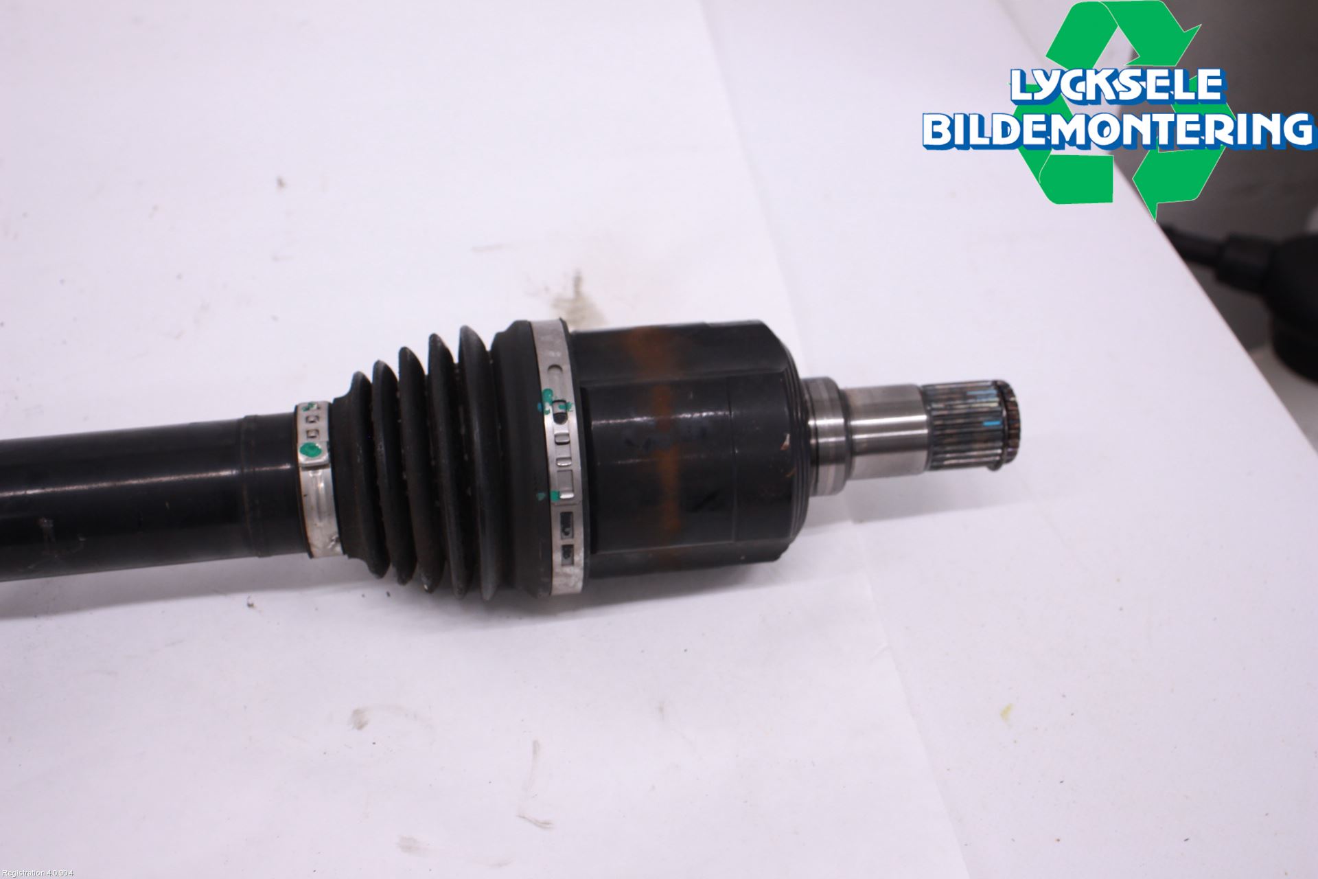 Kia OPTIMA 16-20 Drivaxel Fram Höger