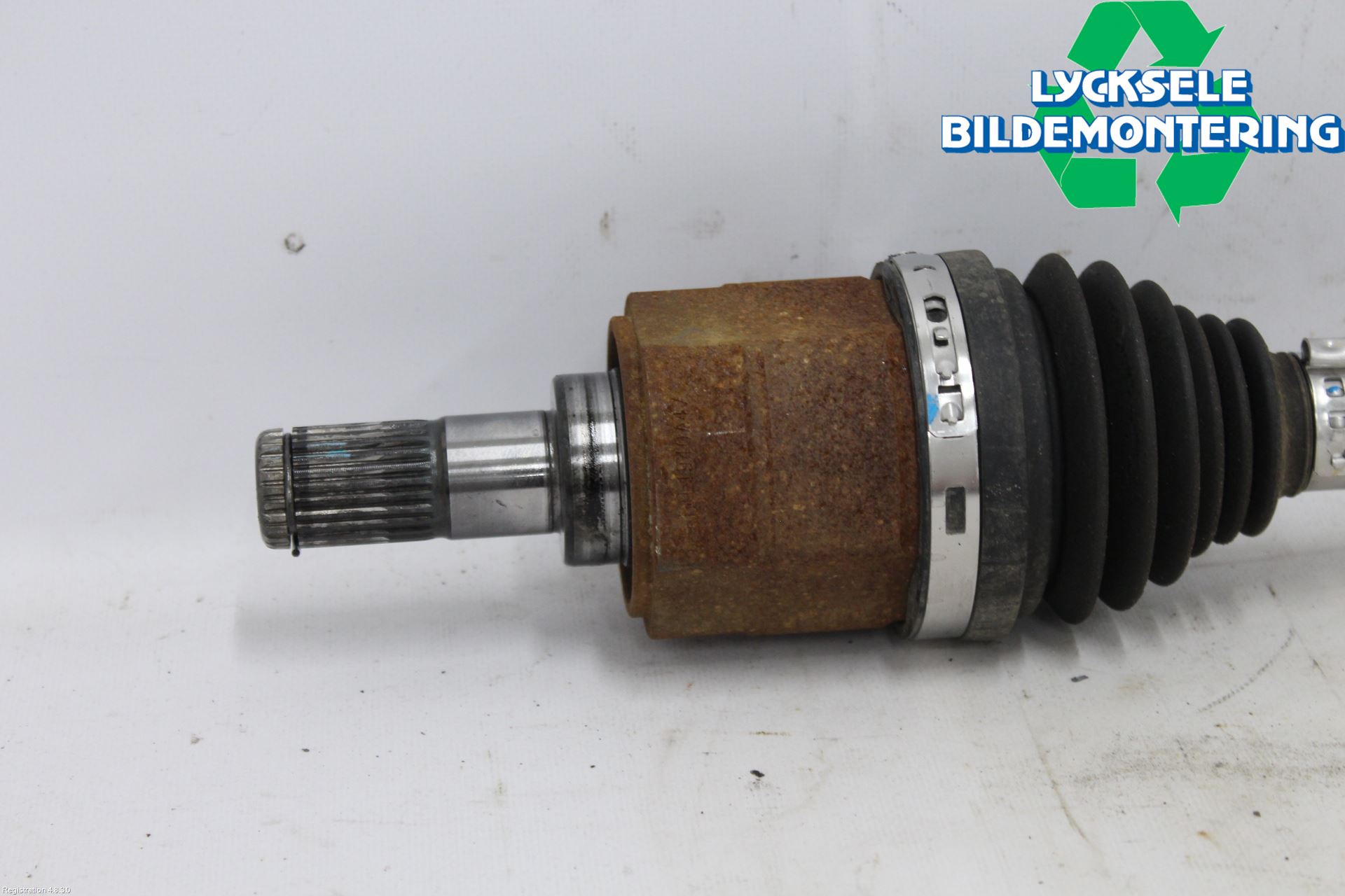 Kia CEED/CEED SW 19- Drivaxel Fram Höger