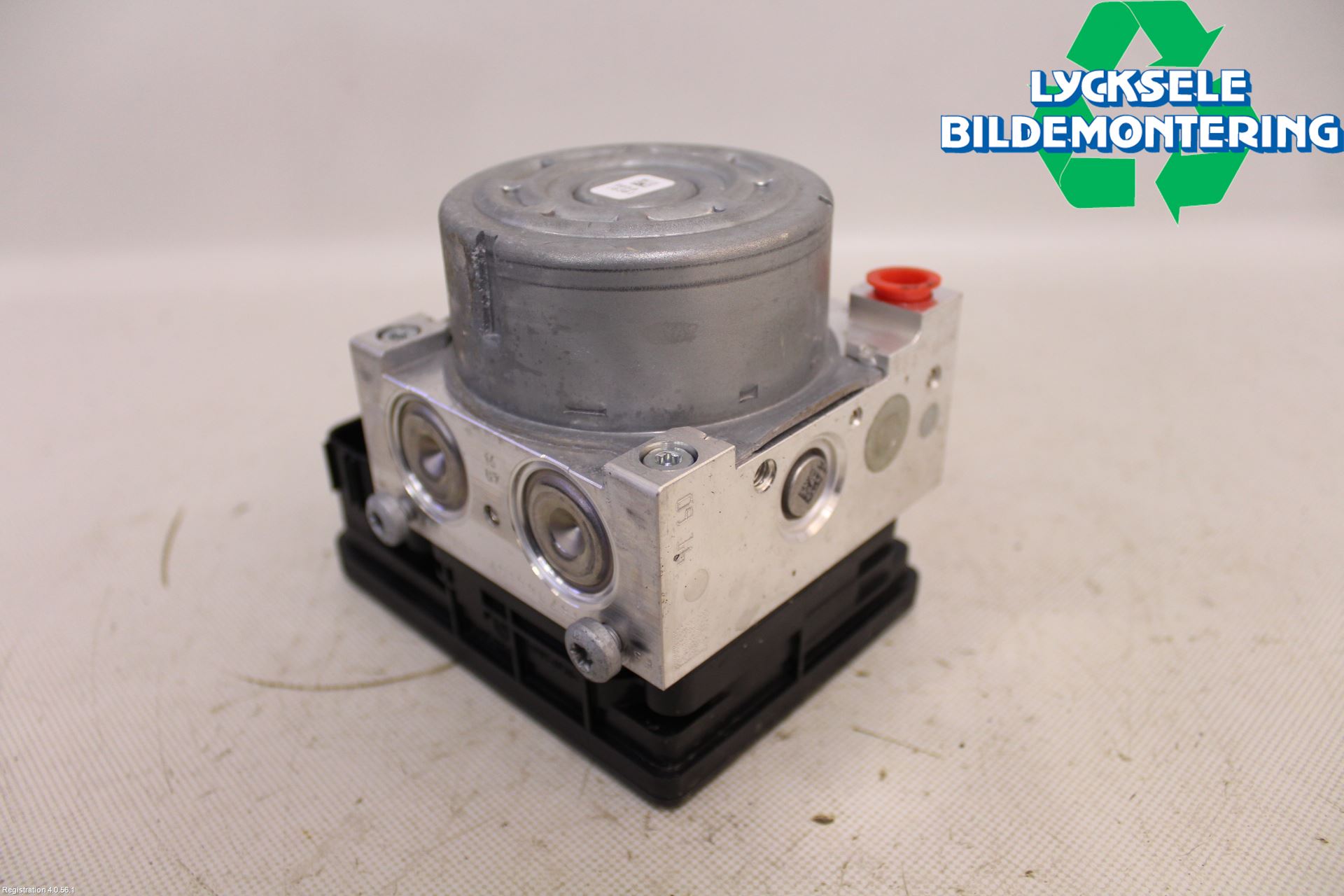 Volkswagen VW PASSAT 15-19 Abs Hydraulaggregat