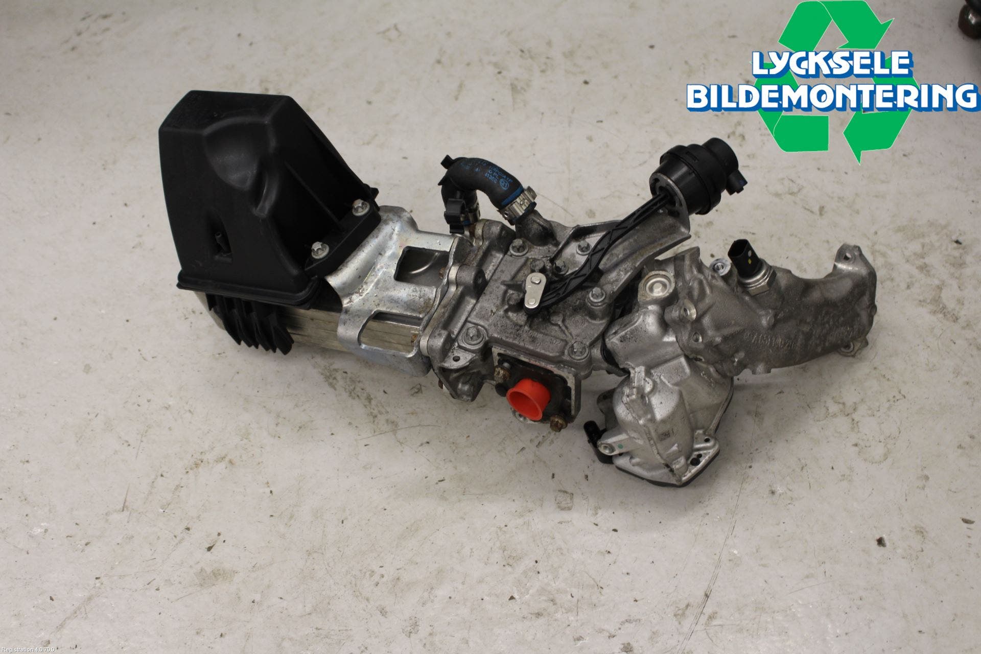 Mercedes-Benz MB SPRINTER (W906) 06-18 Avgaskylare