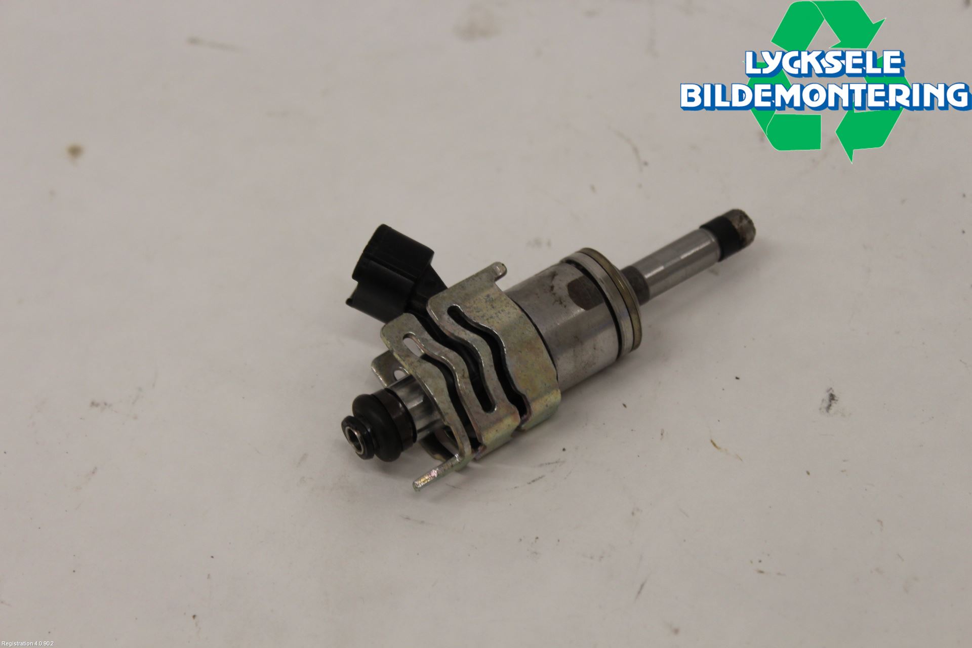 Toyota RAV4 19- Injspridare