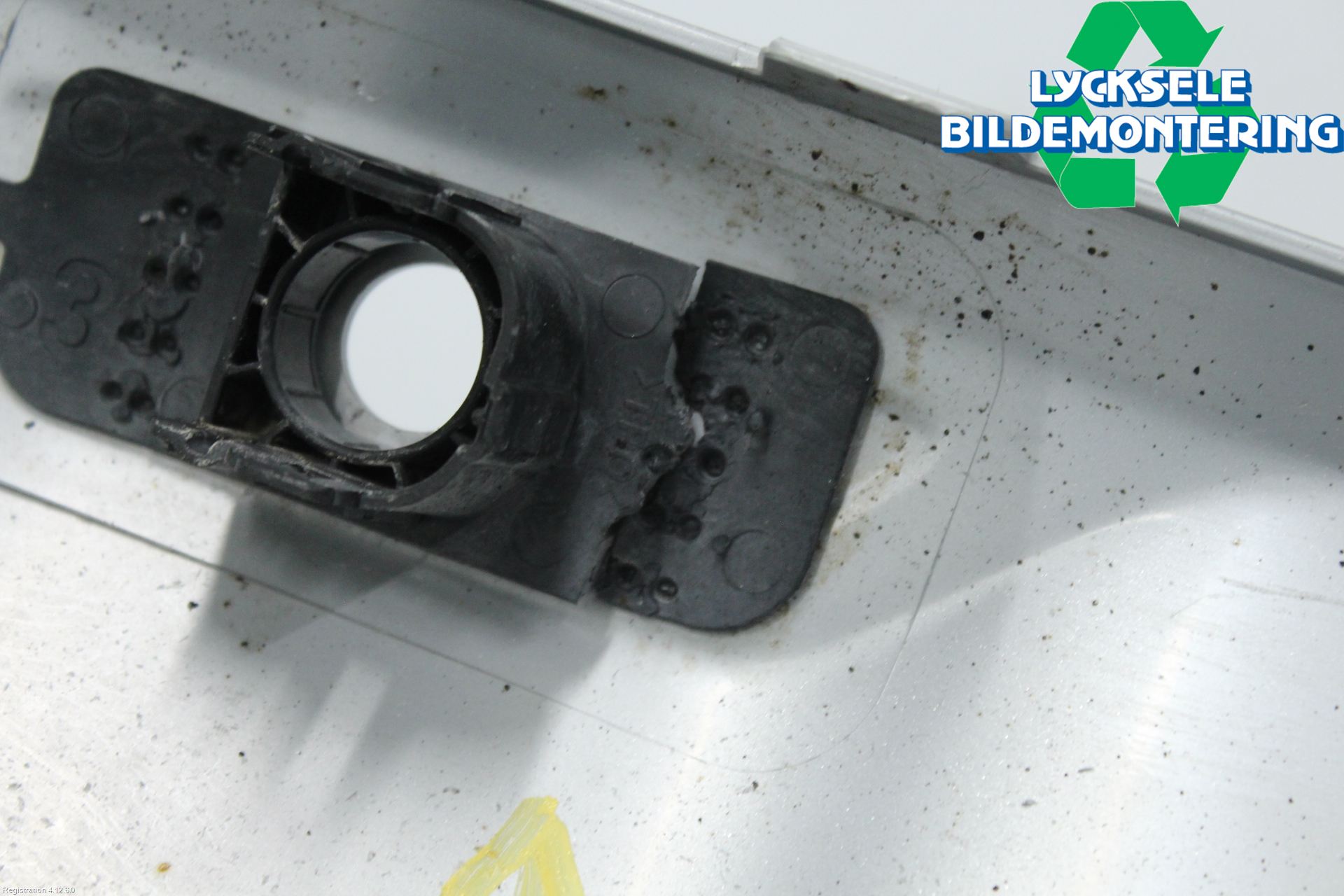 Kia STONIC 18->> Spoiler Bak
