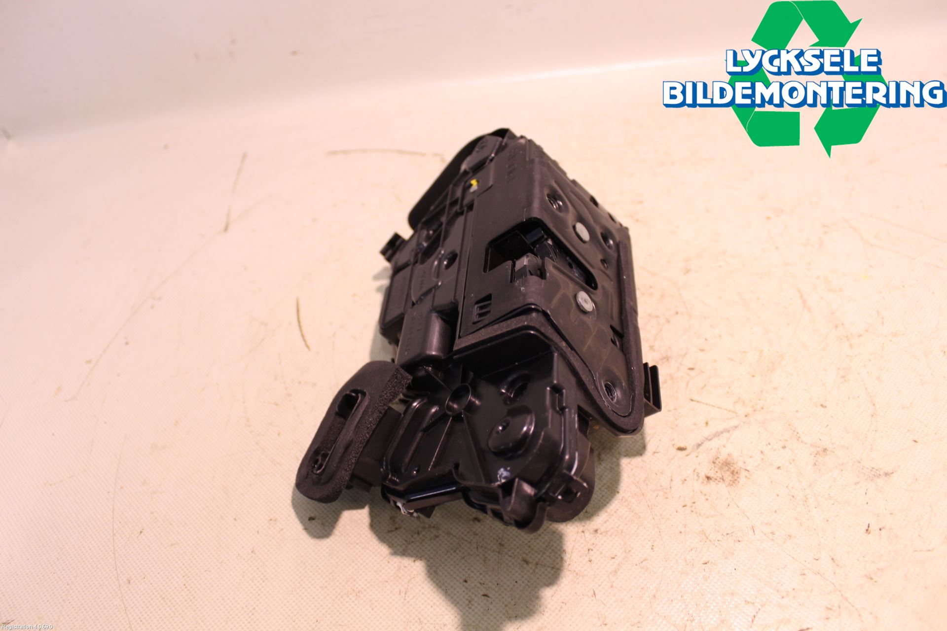 Seat TARRACO 19- Låskista-Dörrlås