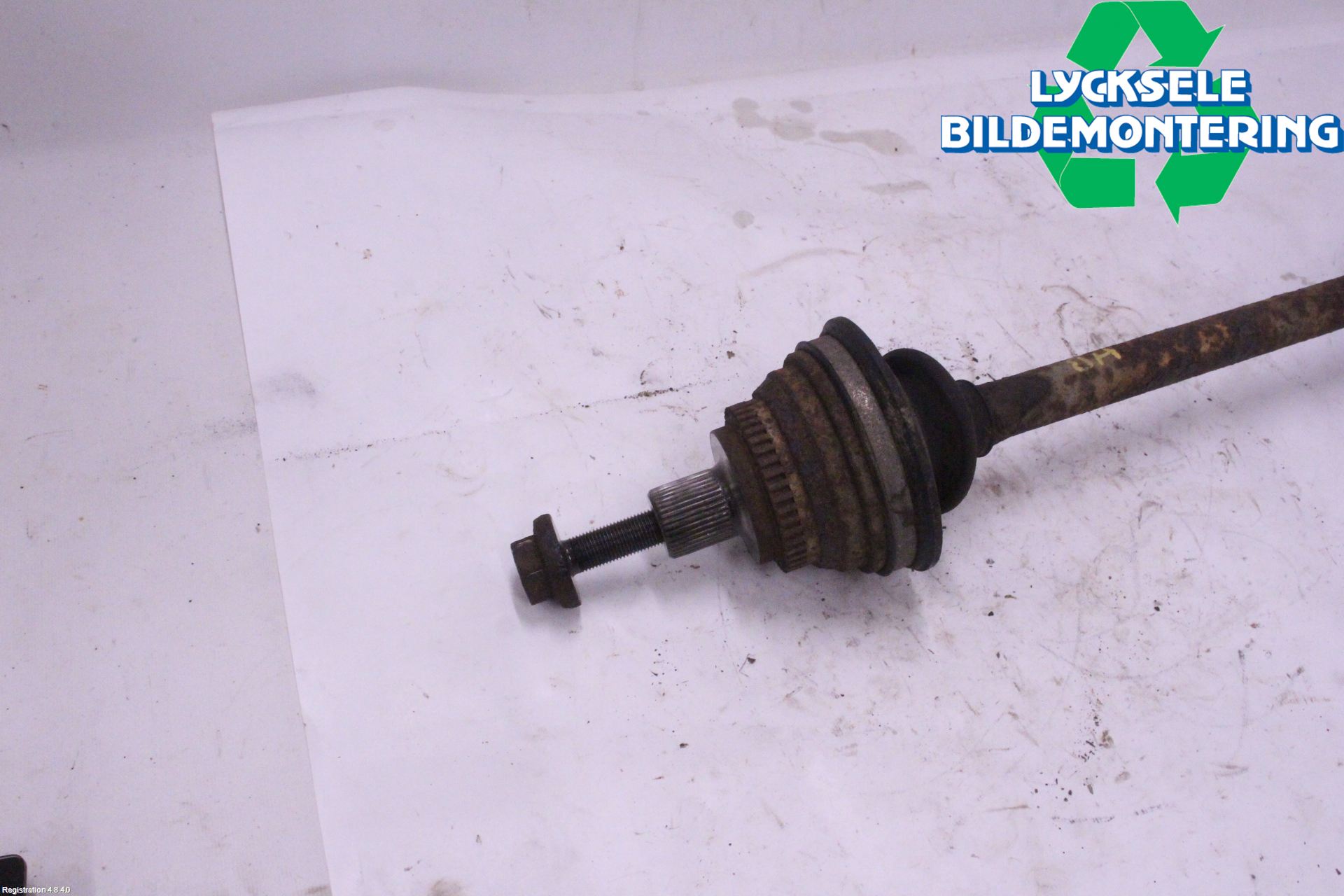 Audi V8       89- Drivaxel Bak Höger