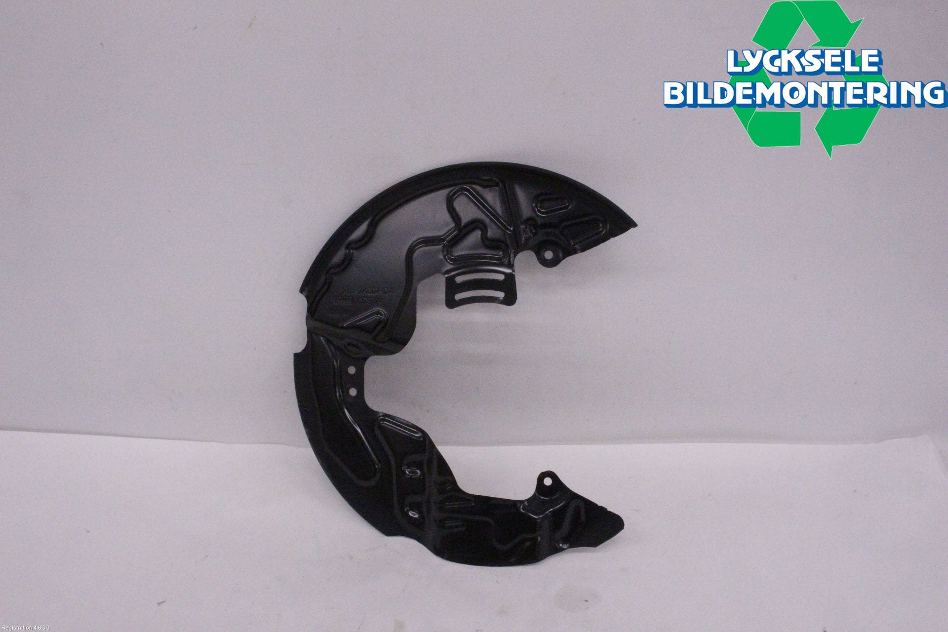 Ford KUGA/KUGA PHEZ/FHEV 20- Bromssköld Fram