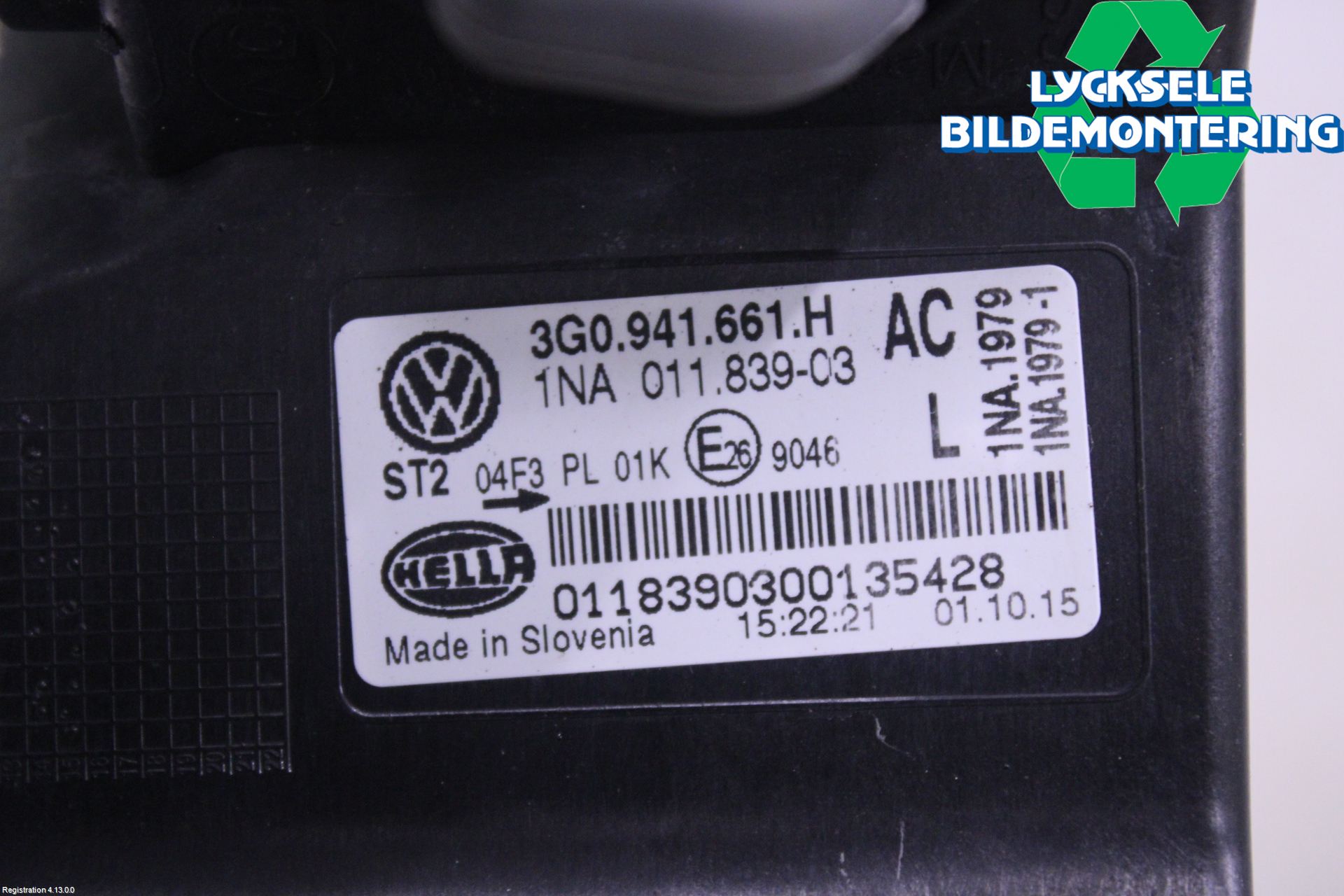 Volkswagen VW PASSAT 15-19 Dimljus-Varselljus Fram