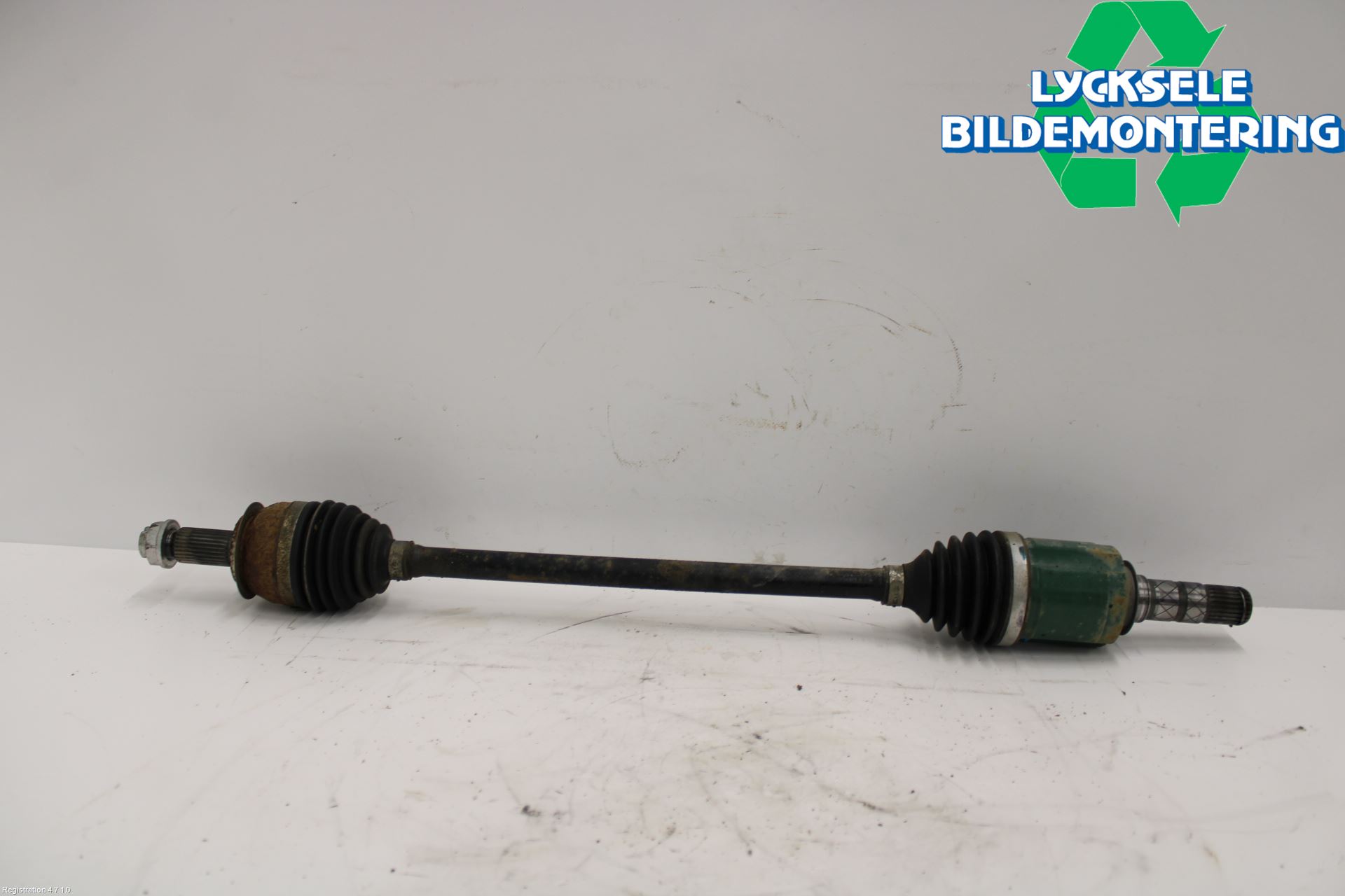 Subaru XV 12-17 Drivaxel Fram Vänster