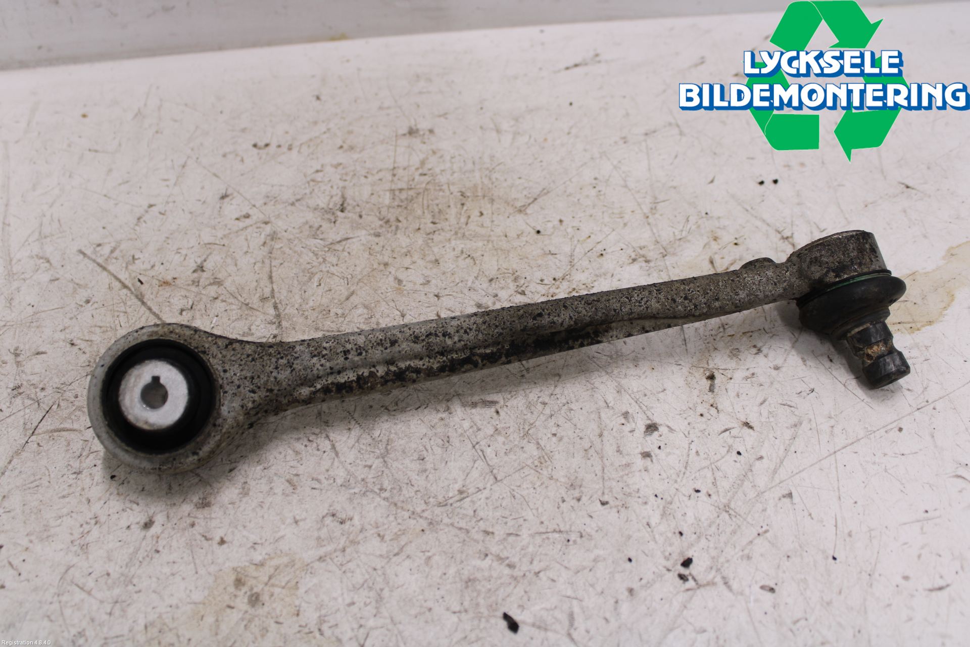 Audi Q8/SQ8 4M 19- Bärarm Fram Övre Hö