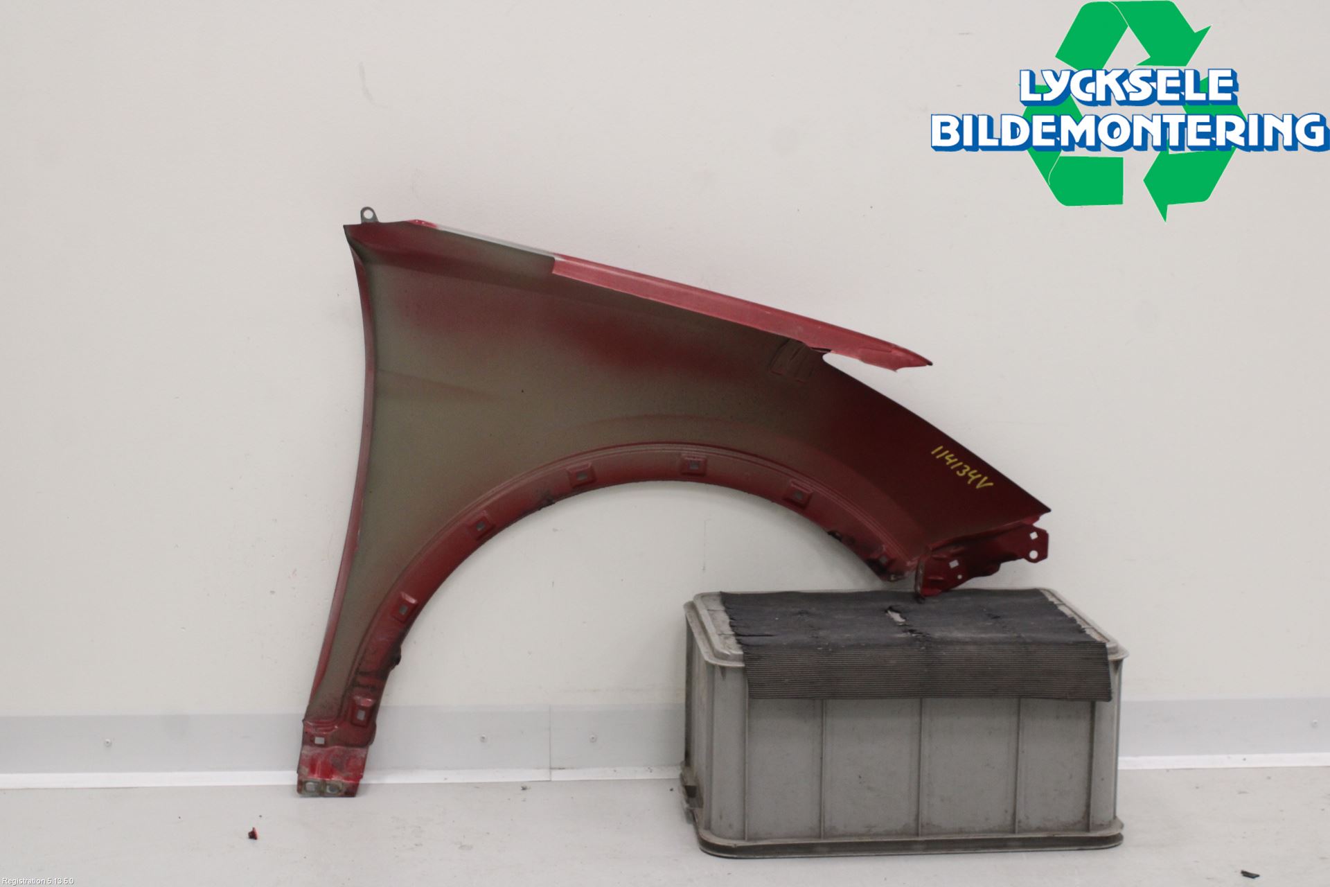 Hyundai SANTA FE 13-18 Skärm Fram Vänster