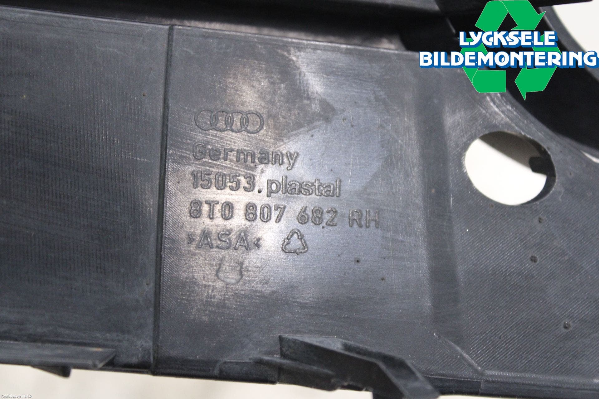 Audi A5 07-16 Dimljussarg Fram