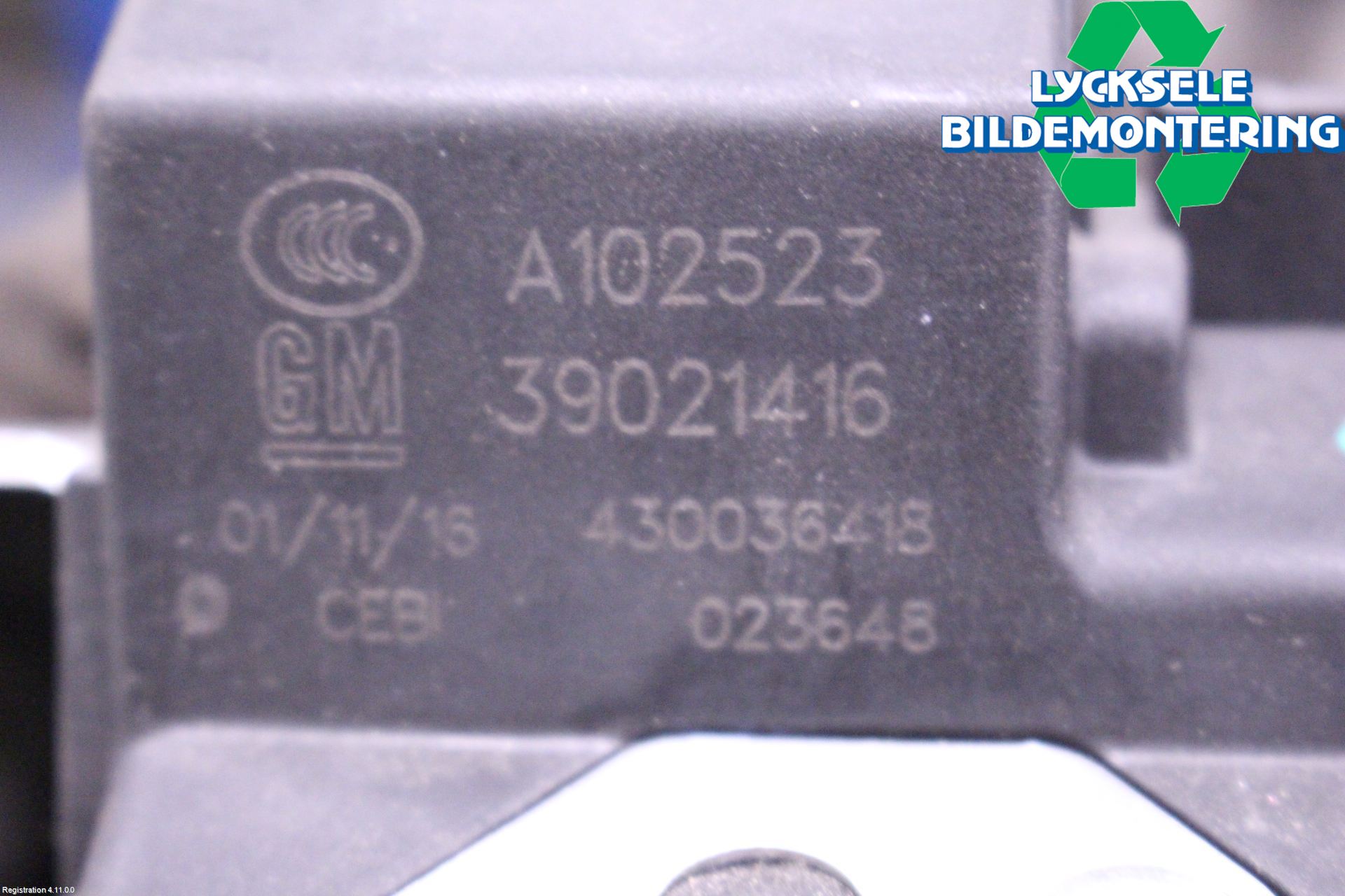 Opel CORSA E 15-19 Låskista Baklucka