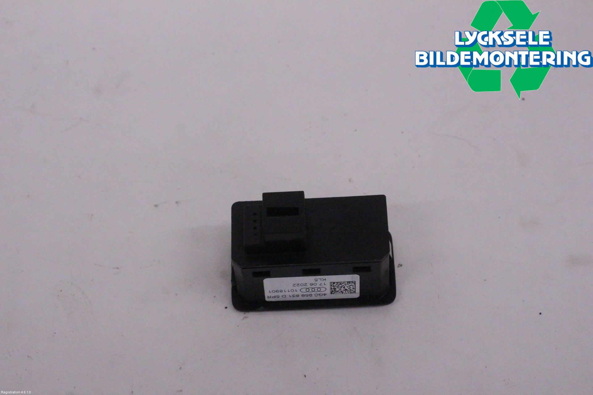 Audi Q5/SQ5 17- Strömställare Baklucka