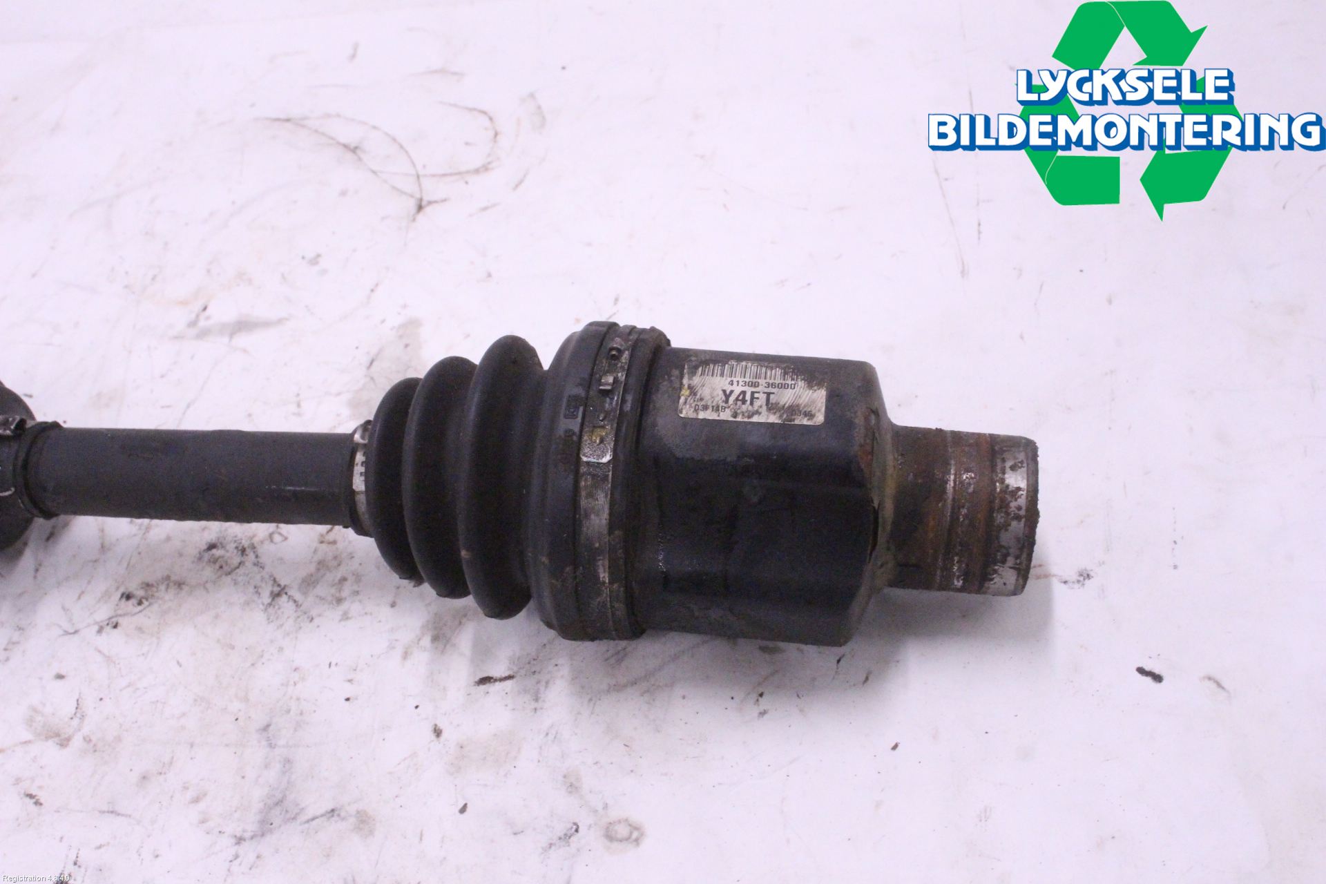 SsangYong SSANG YONG MUSSO Drivaxel Fram Höger