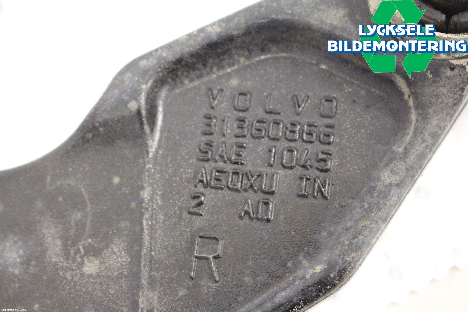 Volvo V60 19- Bärarm Bak Övre Höger