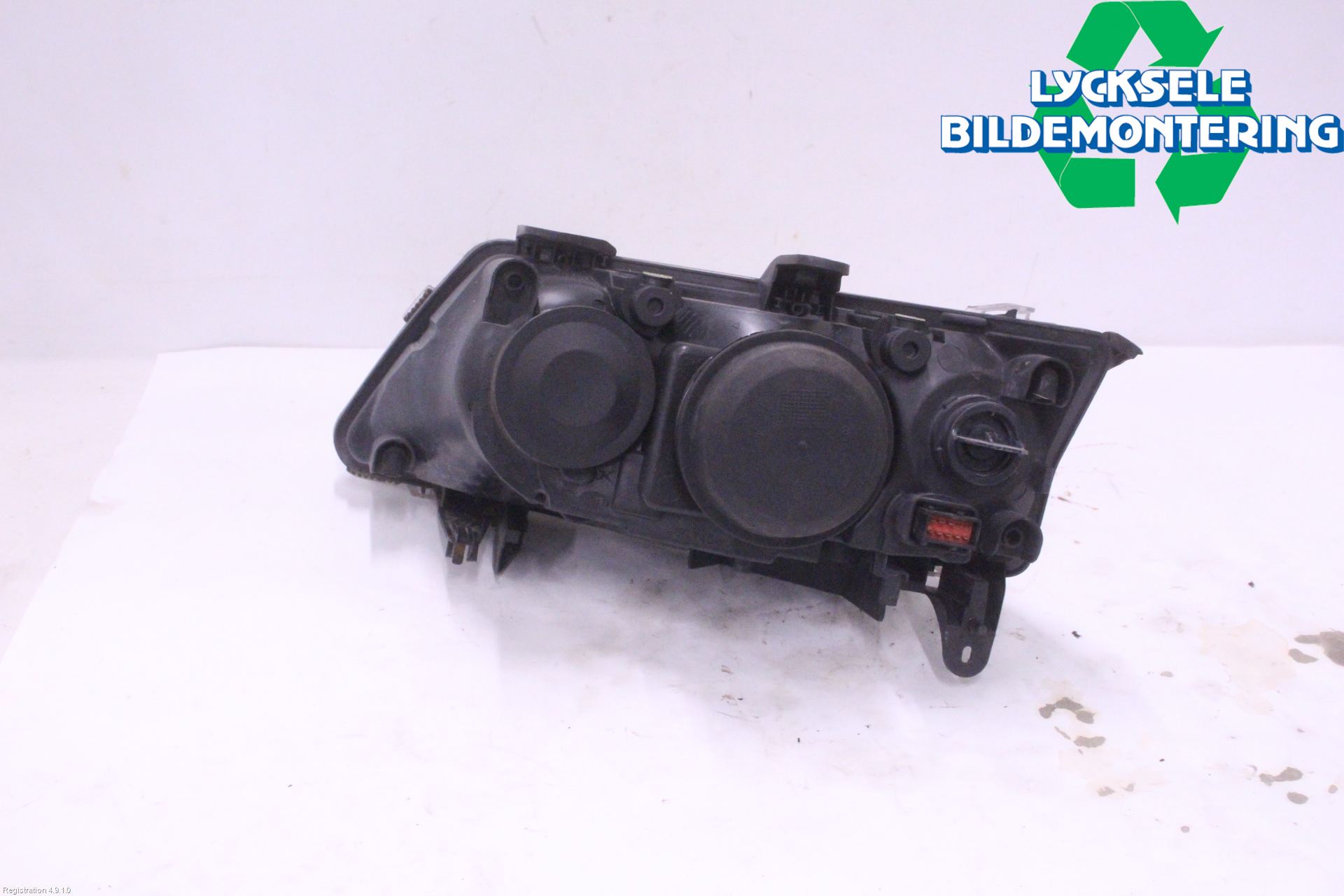 Saab 9-3 VER 2 Strålkastare Höger