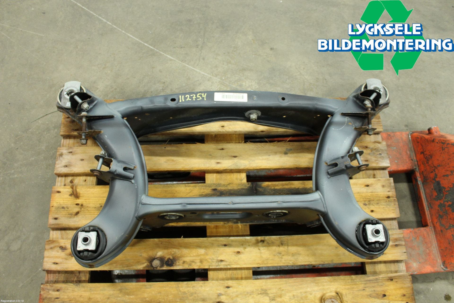 Mercedes-Benz MB E-KLASS (W213) 16-23 Bakaxelbalk