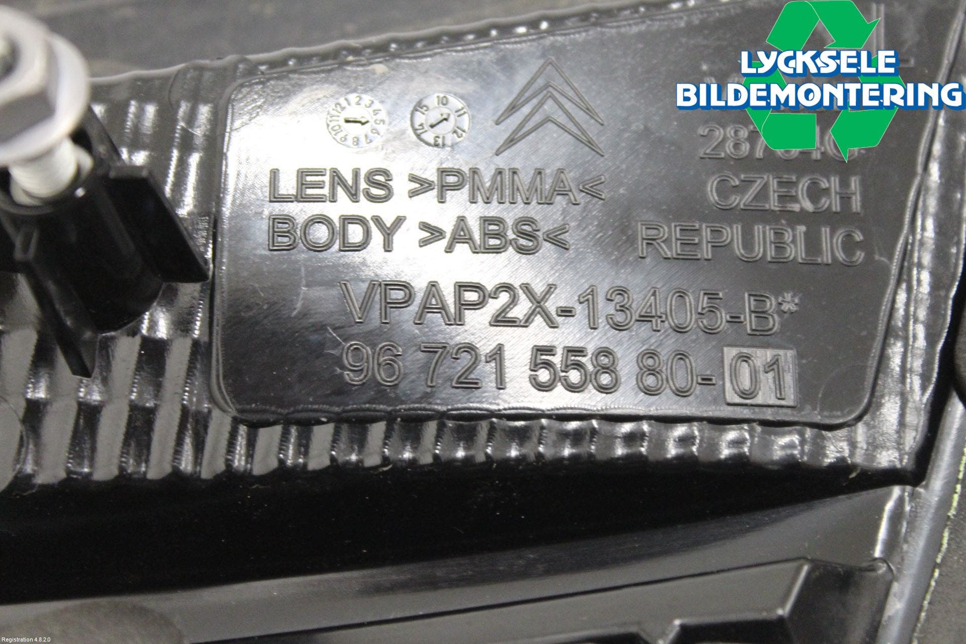 Citroen C4 II 11-18 Bakljus Lucka Vä