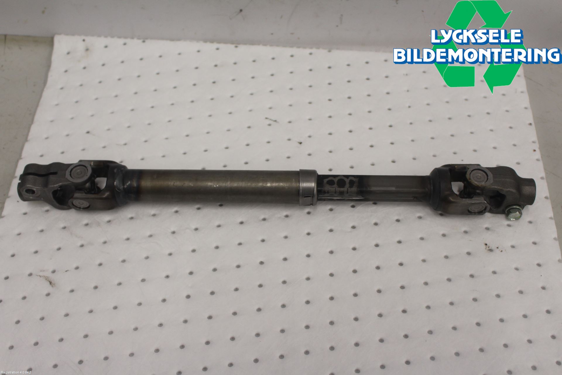 Mitsubishi OUTLANDER 13-21 Rattaxelknut