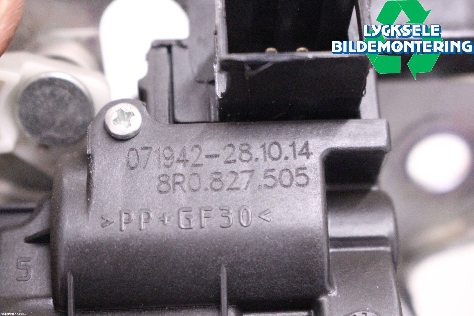 Audi A7/S7 4G 11-17 Låskista Baklucka