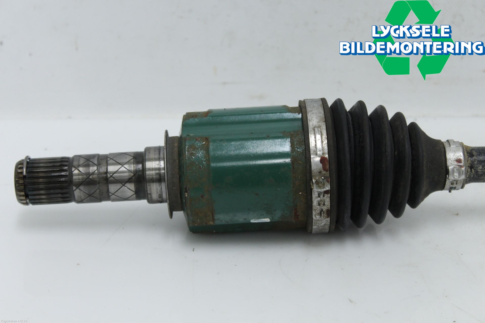 Subaru OUTBACK 15-20 Drivaxel Fram Höger