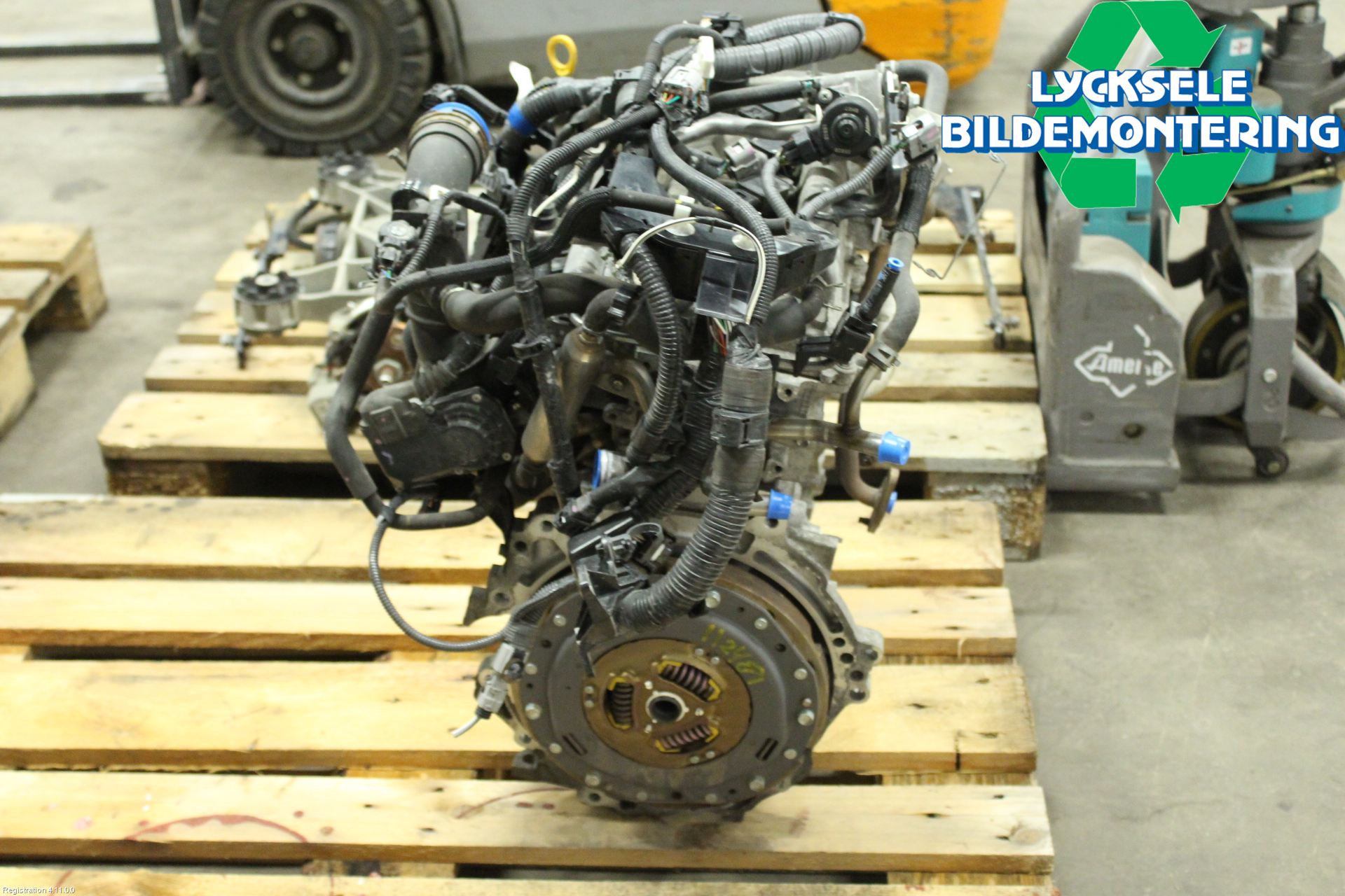 Toyota YARIS XP130 15-20 Motor Bensin