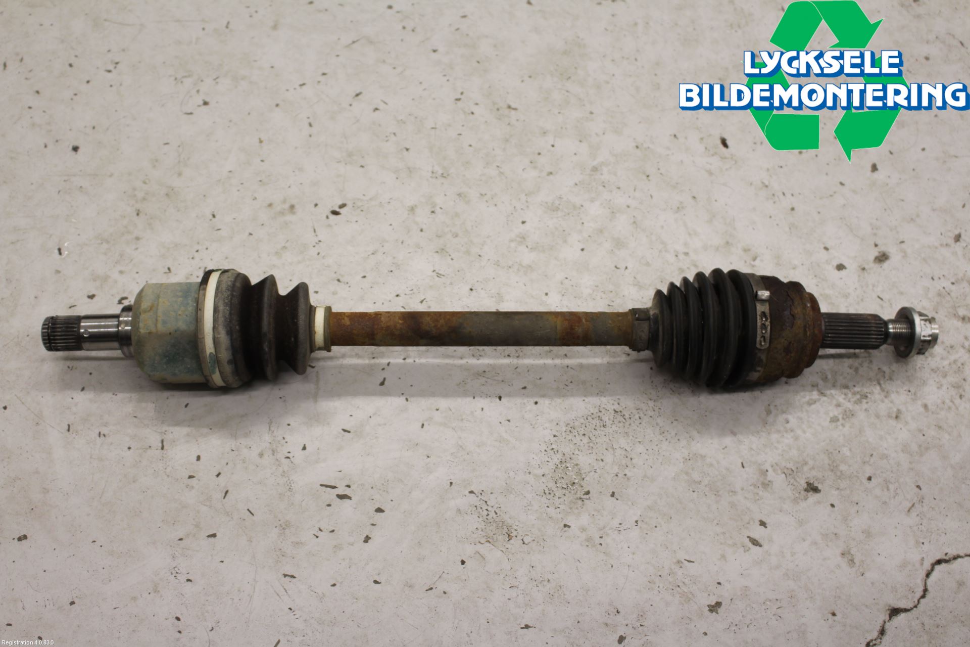 Mitsubishi LANCER 07-14 Drivaxel Fram Vänster