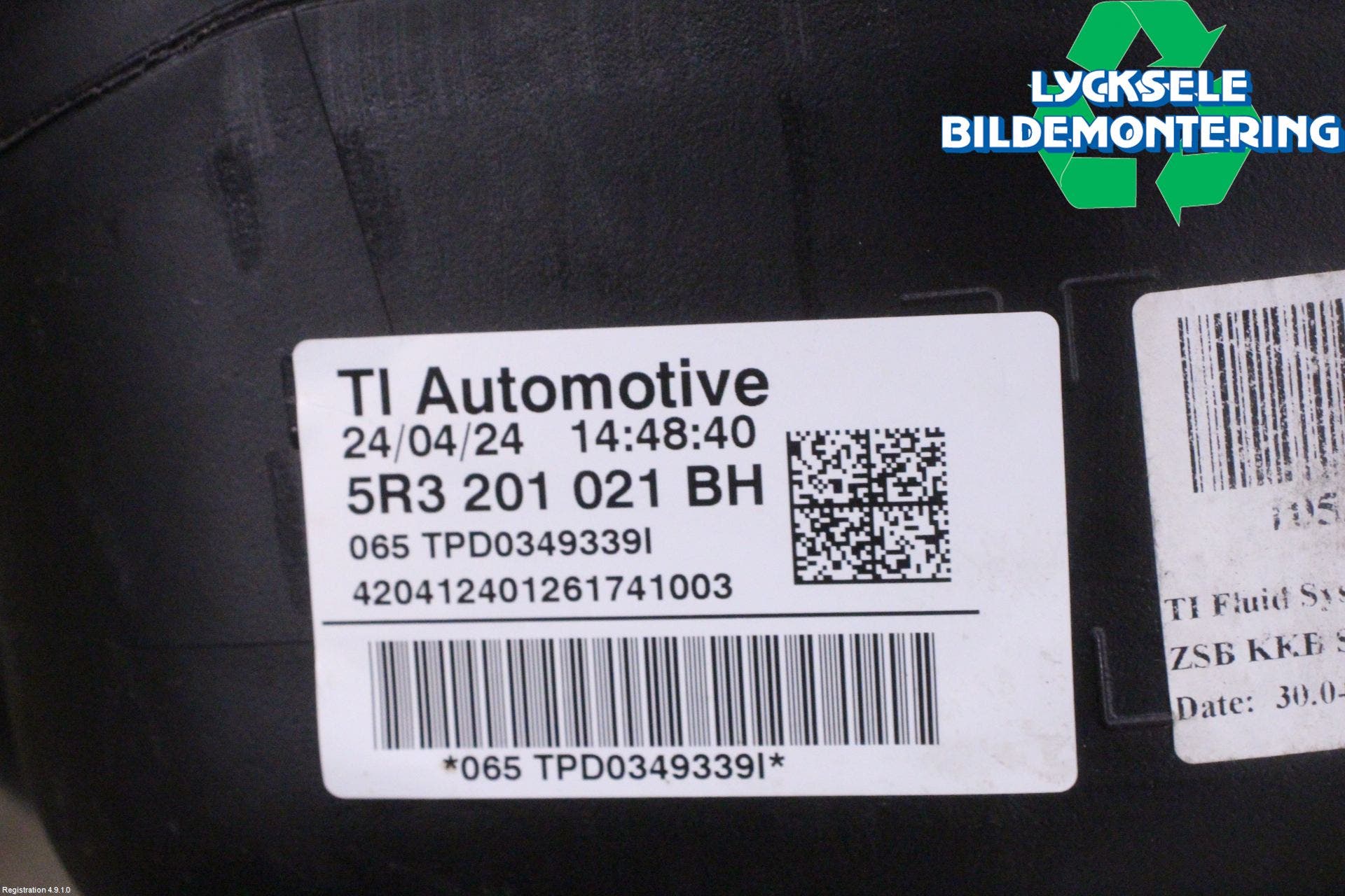 Volkswagen VW CADDY 21- Bränsletank Diesel