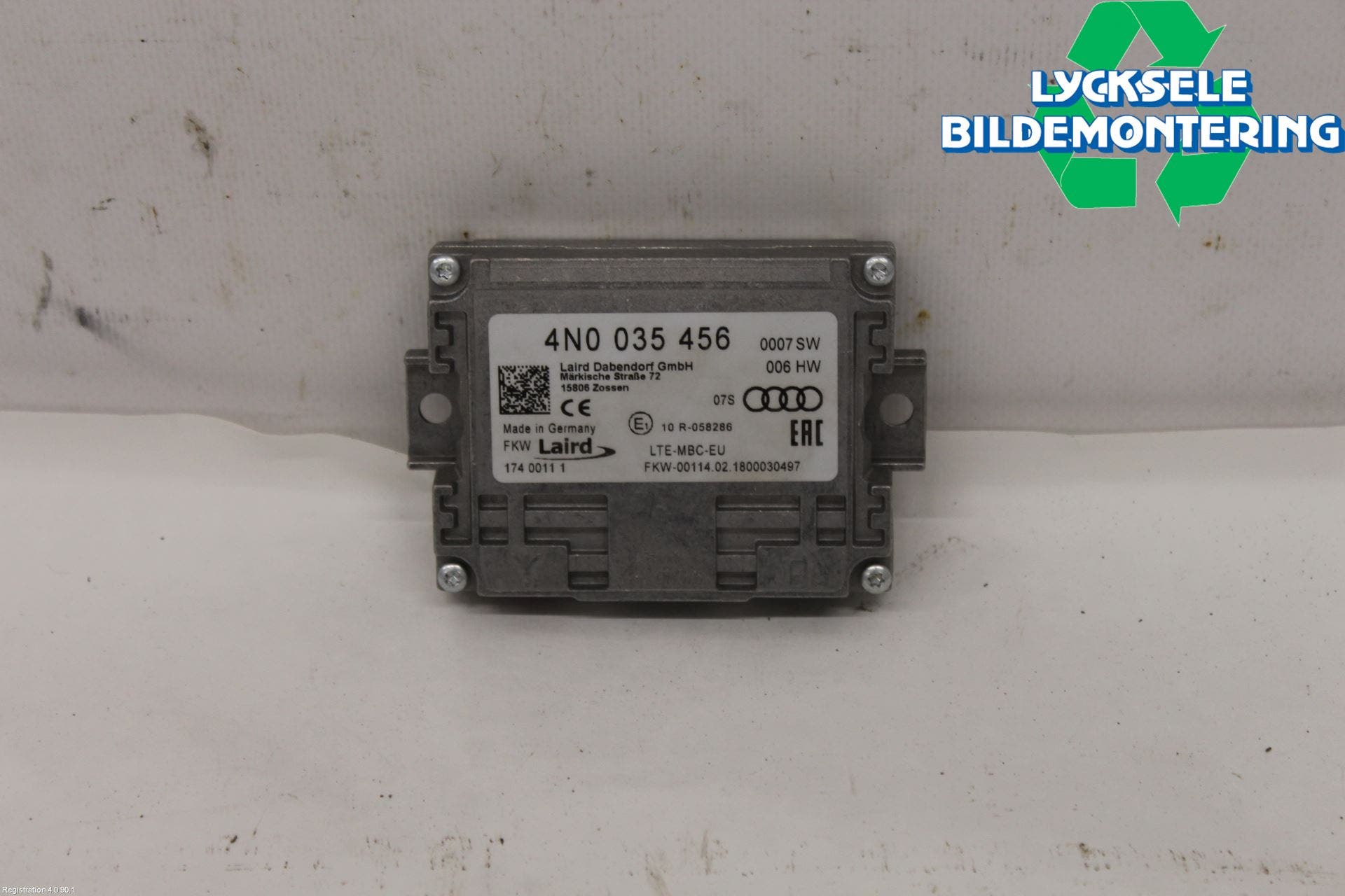 Volkswagen VW TOUAREG CR 18- Antennförstärkare