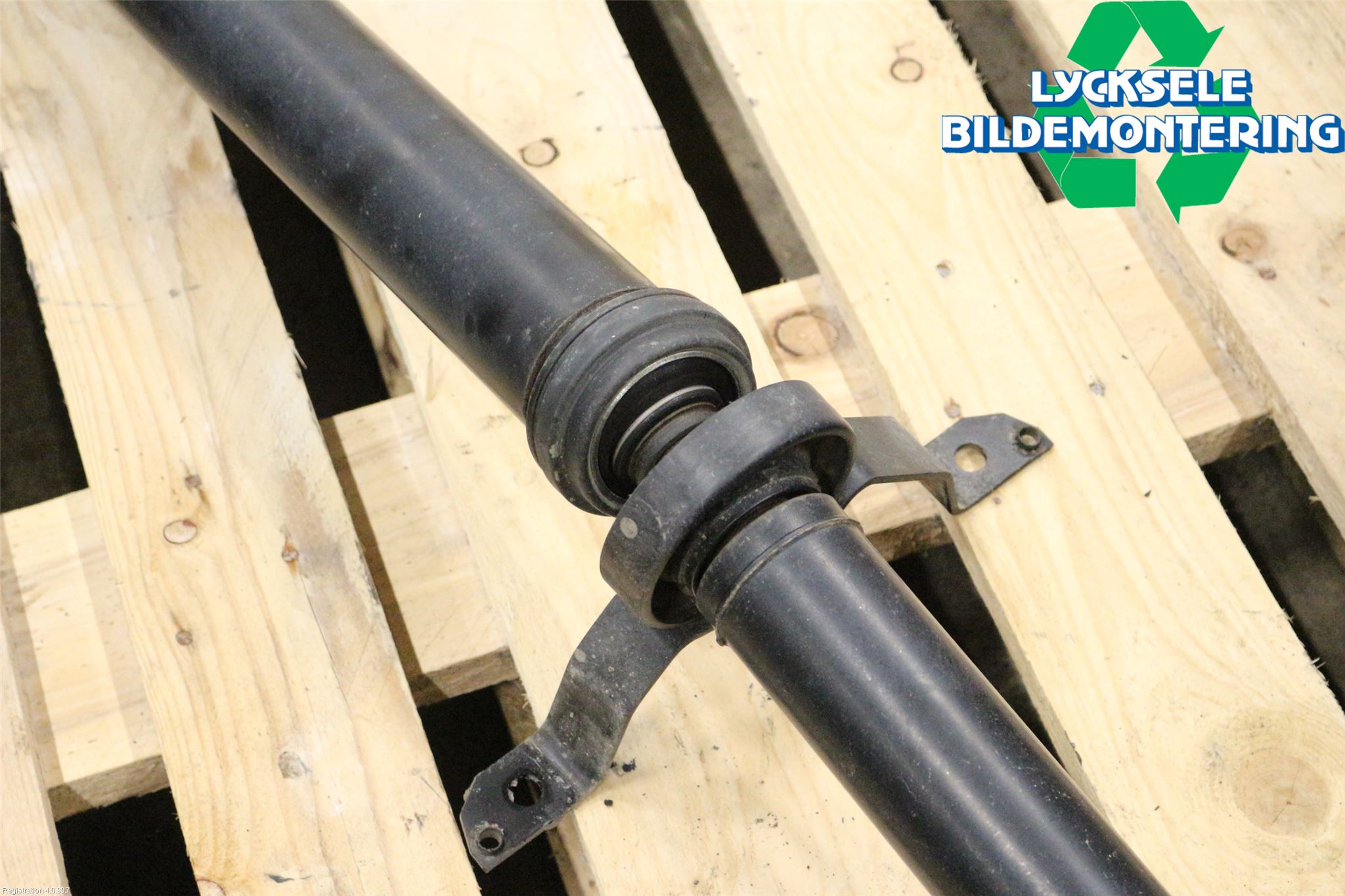 Audi A4/S4 B9 16-19 Mellanaxel Komp