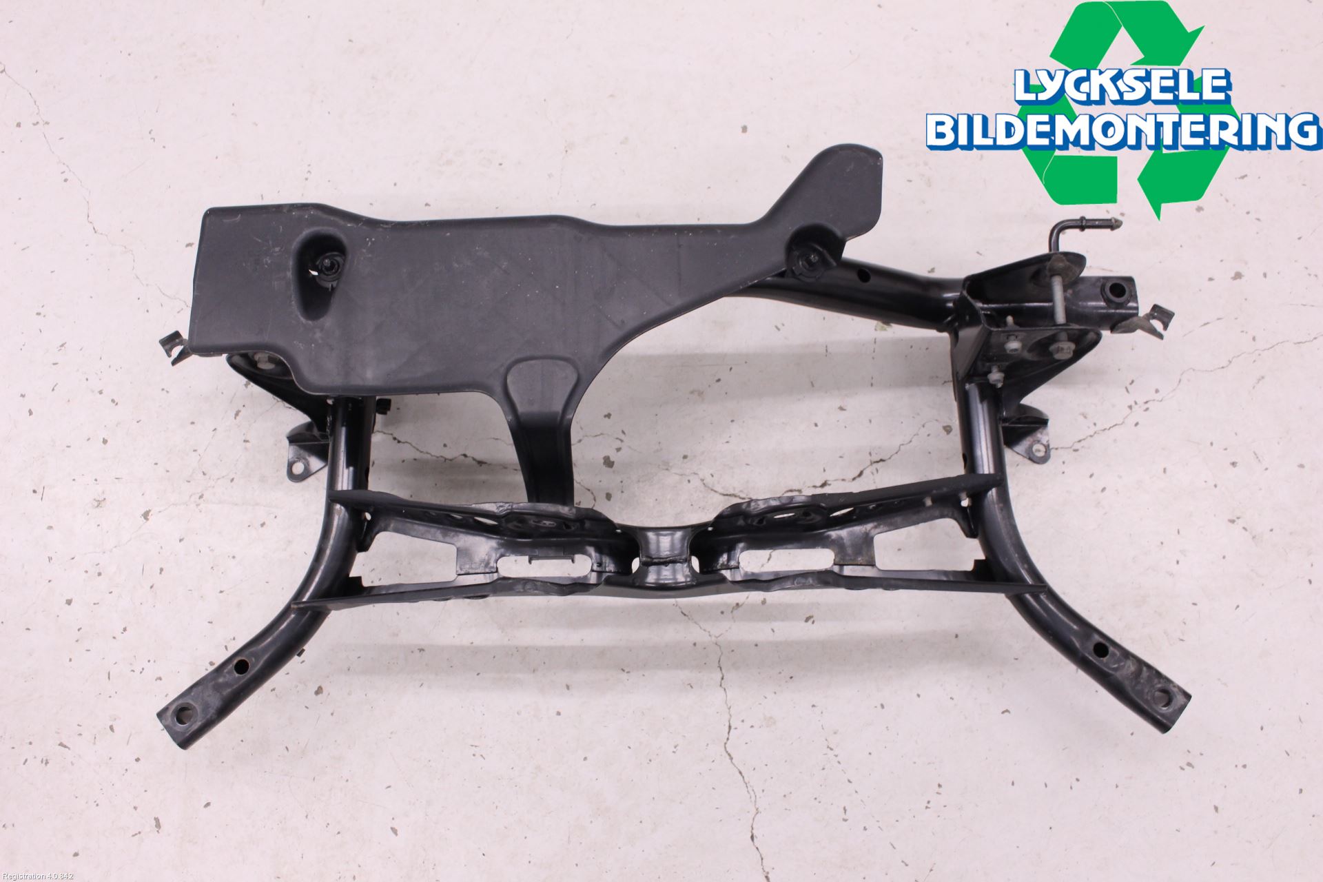 Audi A3/S3 8Y 21- Bakaxelbalk