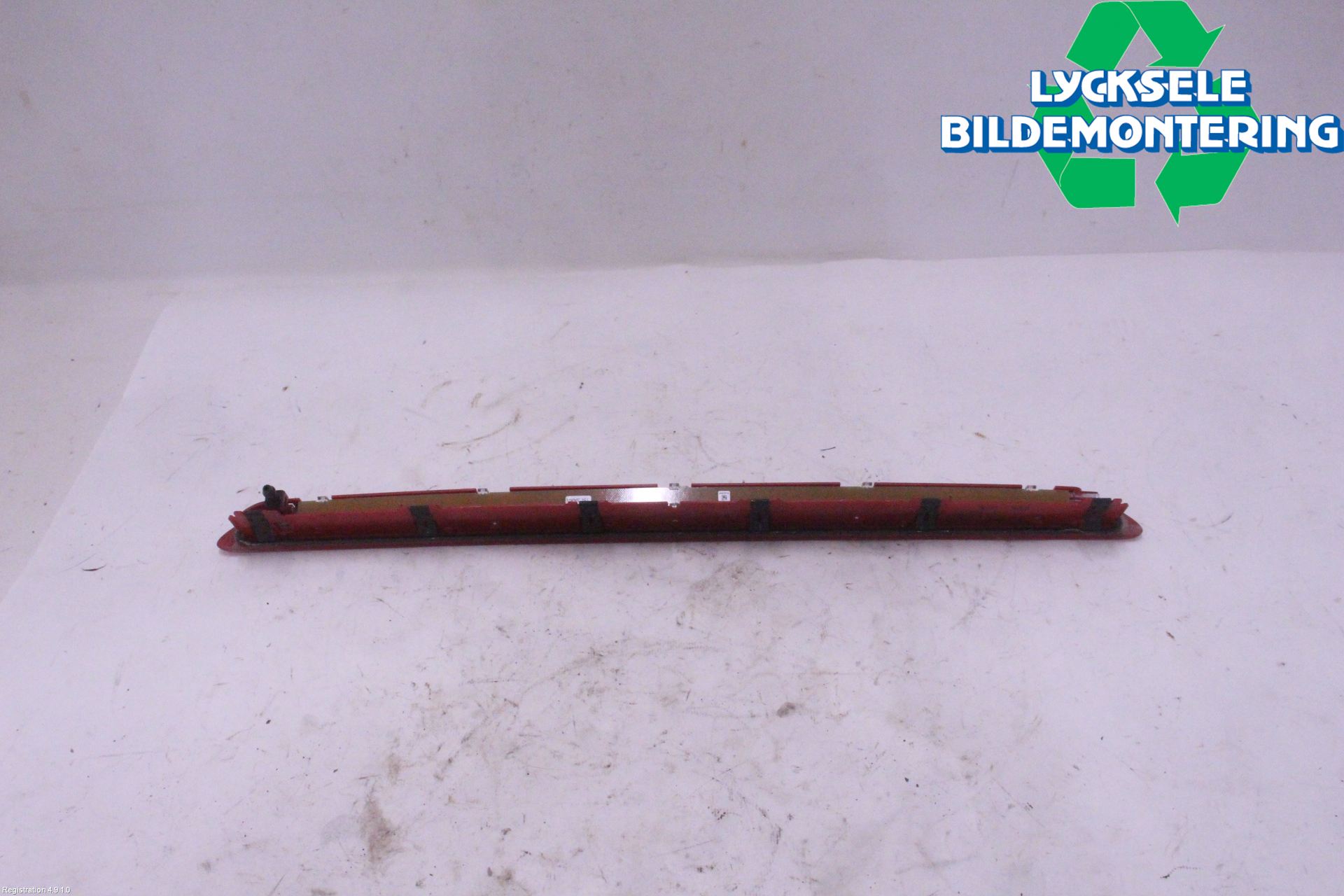 Volkswagen VW PASSAT 20-24 Bromsljus Bakruta