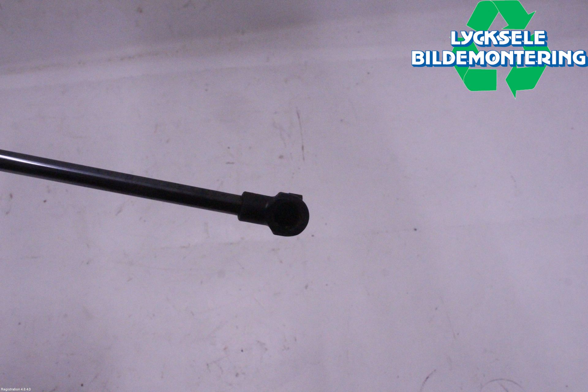 Audi A4/S4 B9 20- Gasfjäder Motorhuv