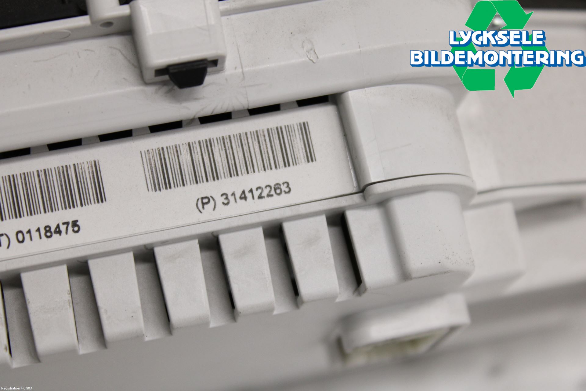 Volvo XC70 14-16 Instrument Komb