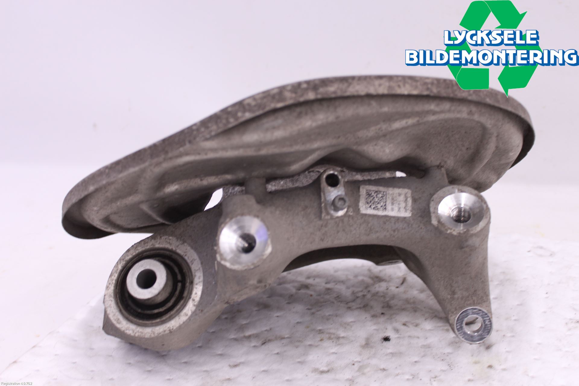 Audi A6 F2/C8 19- Hjullagerhus Bak Vä