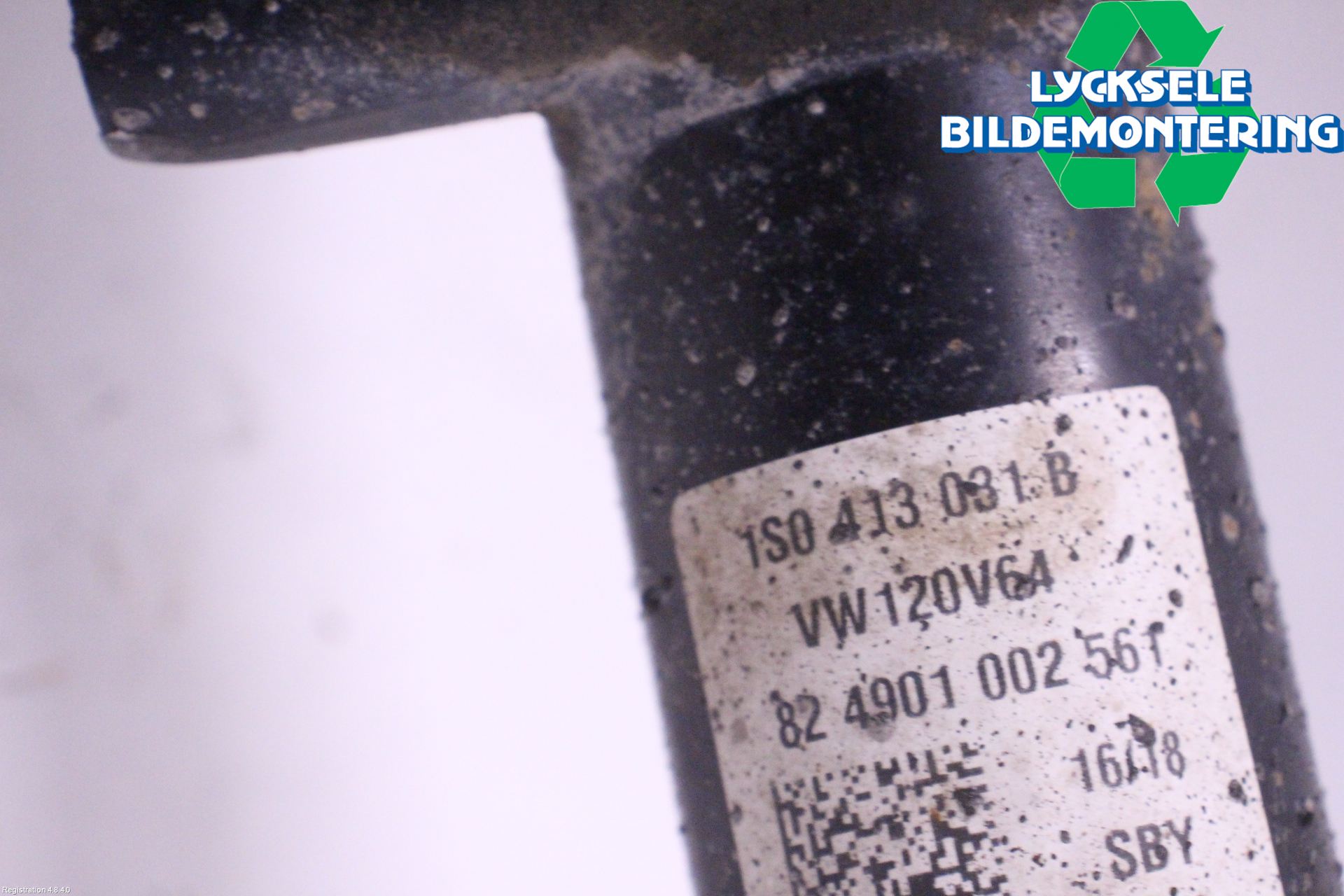 Volkswagen VW UP! / E-UP! Fjäderben Fram Höger