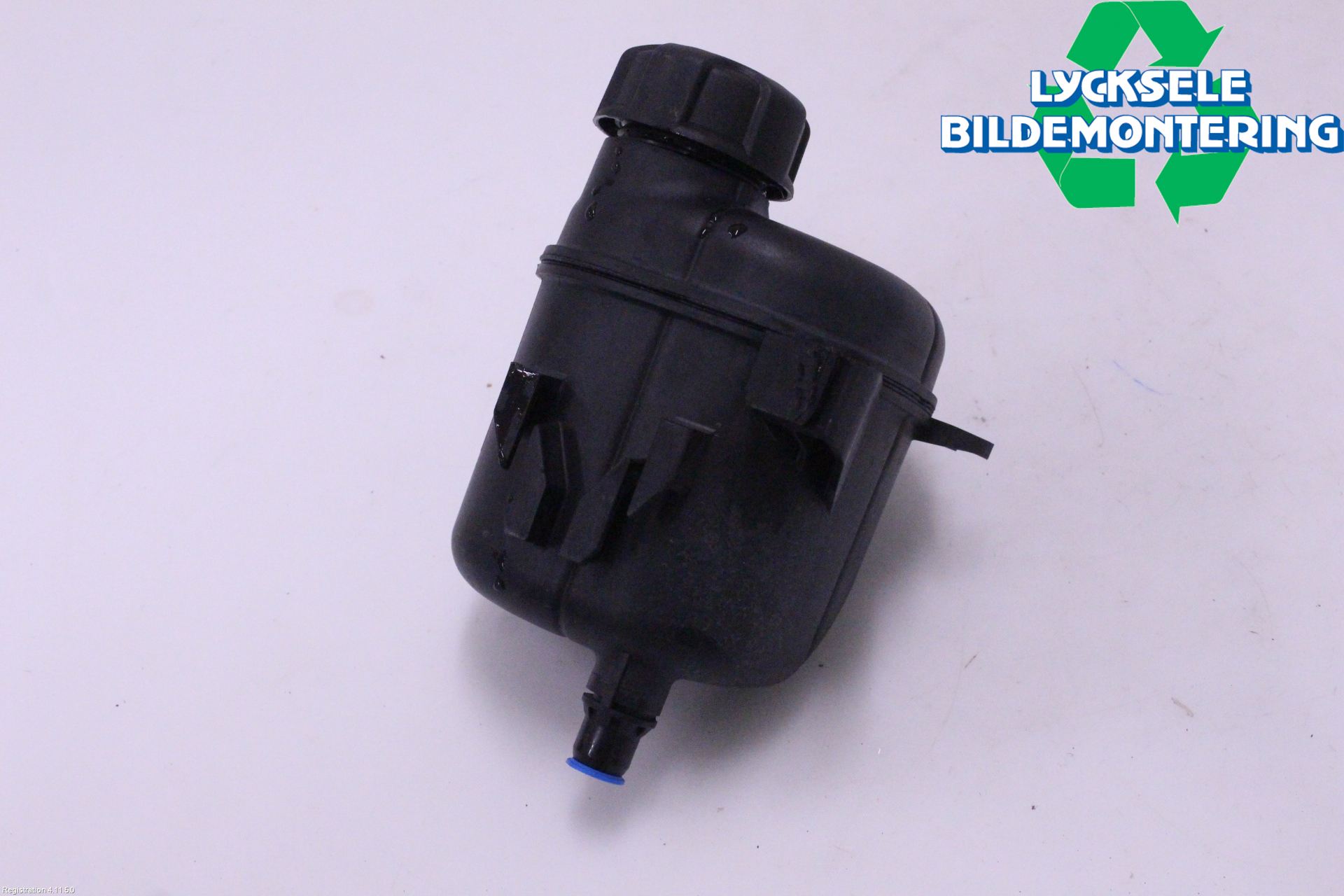 BMW 5 G30/G31/F90 17-23 Expansionstank