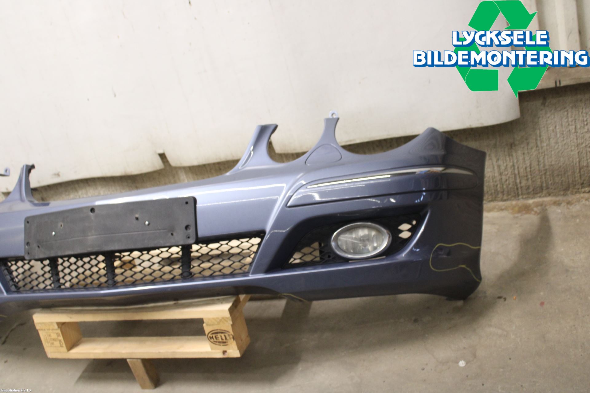 Mercedes-Benz MB E-KLASS (W211) 02-09 Stötfångarbeklädnad Fram
