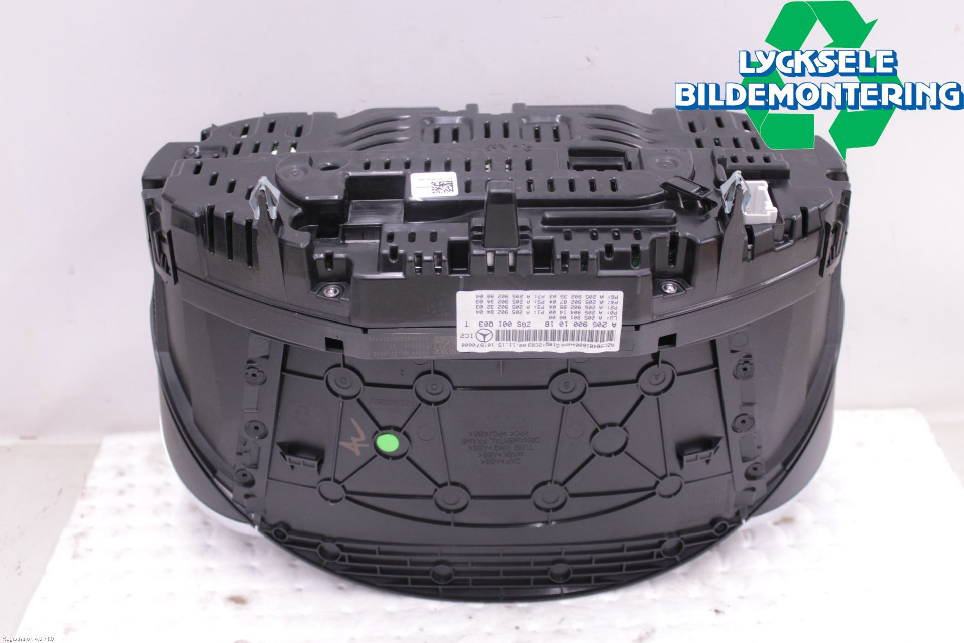 Mercedes-Benz MB C-KLASS (W205) 14-21 Instrument Komb