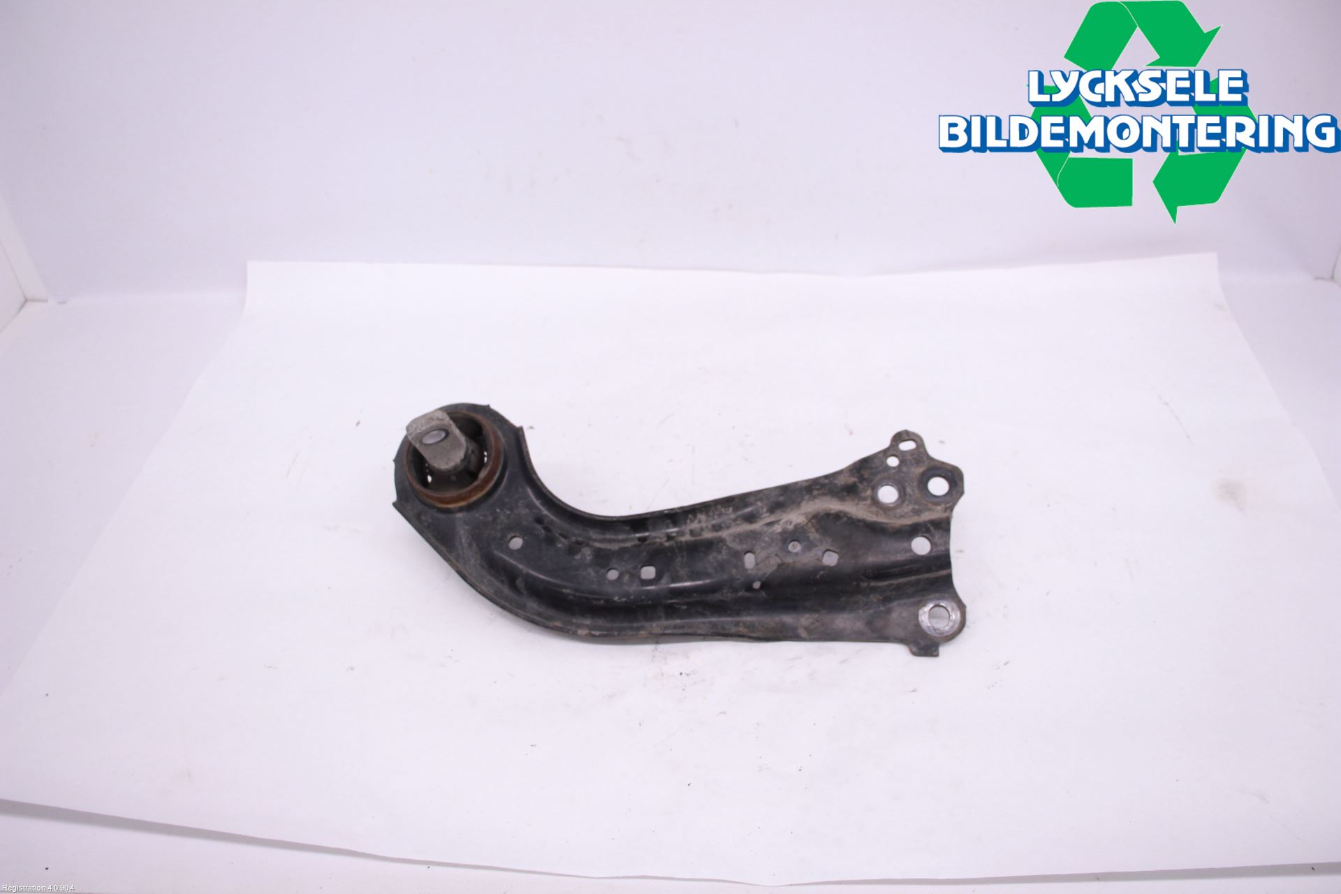 Toyota RAV4 19- Bärarm Bak Höger