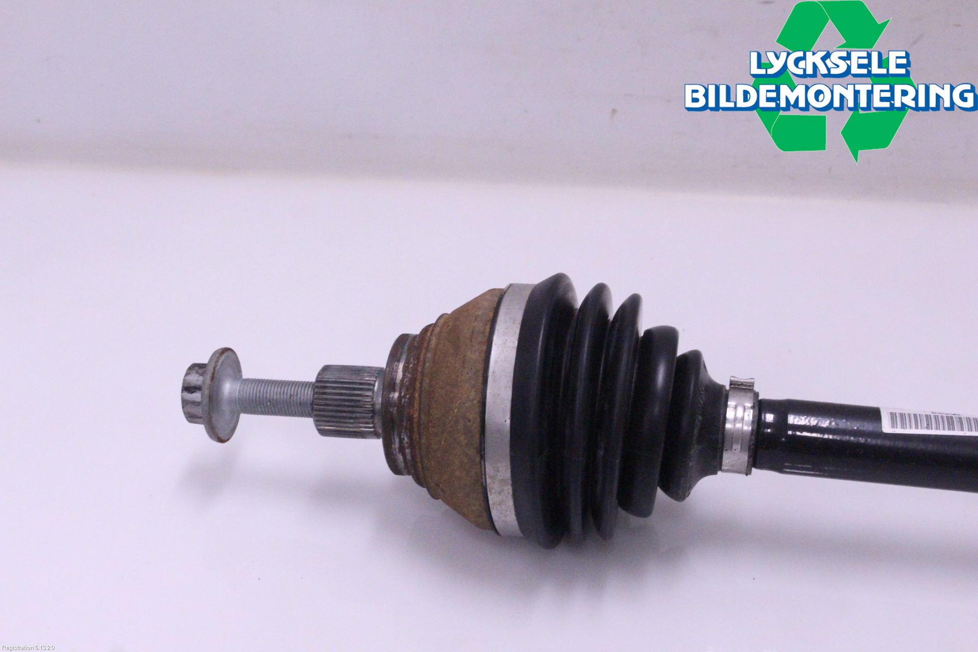 Volkswagen VW ID.7/TOURER 24- Drivaxel Bak Vänster