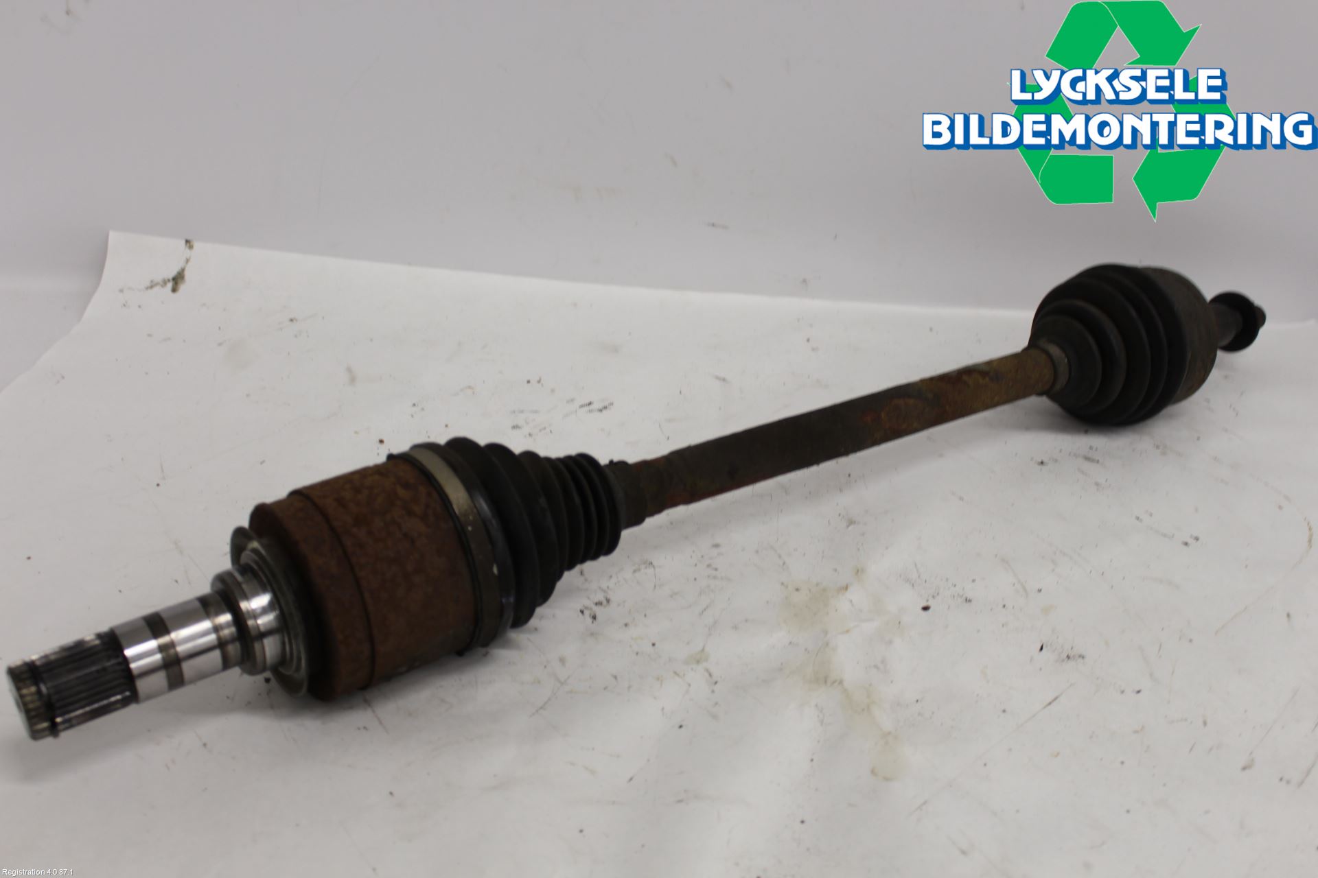 Jeep GRAND CHEROKEE 10-20 Drivaxel Bak Höger