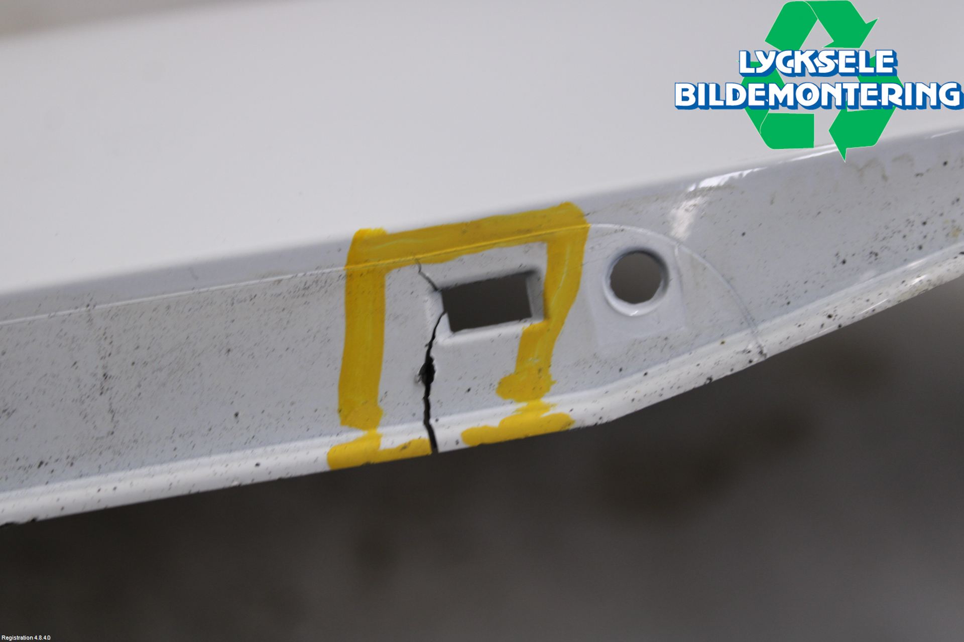 Toyota RAV4 19- Stötfångardel Bak Vä