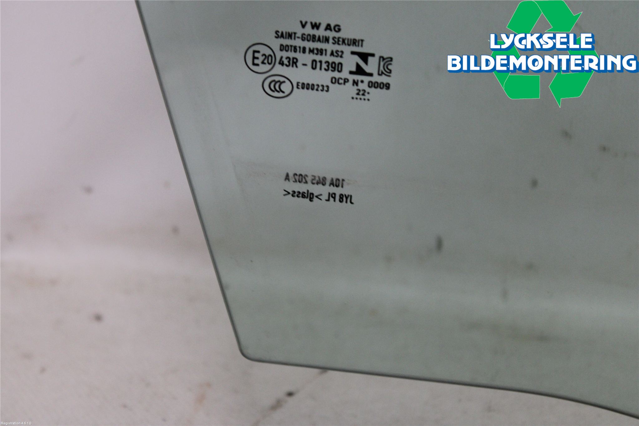 Volkswagen VW ID.3 21- Dörruta Fram Höger