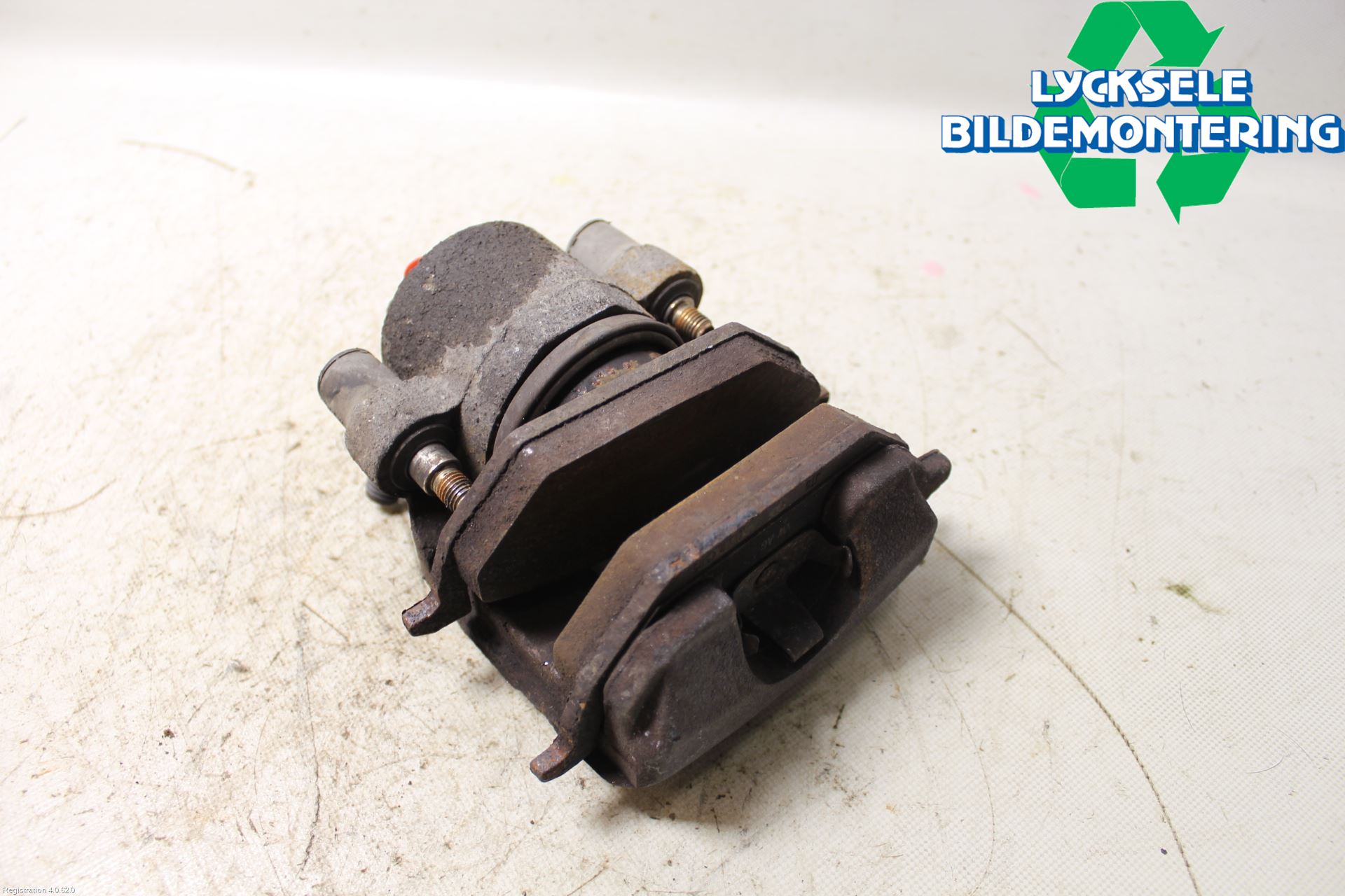 Volkswagen VW POLO 10-17 Bromsok Fram Höger