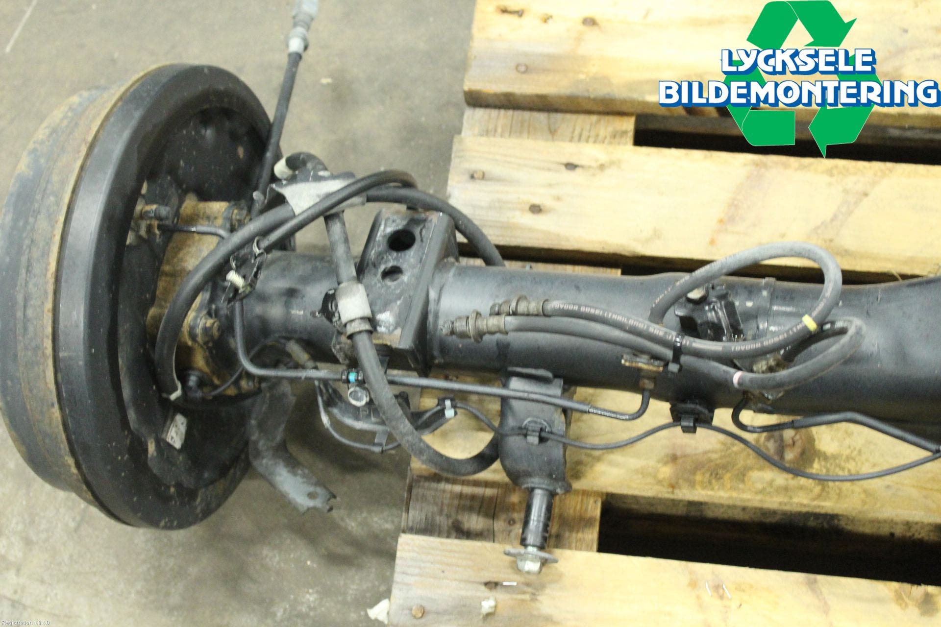 Toyota HILUX 16- Bakaxel