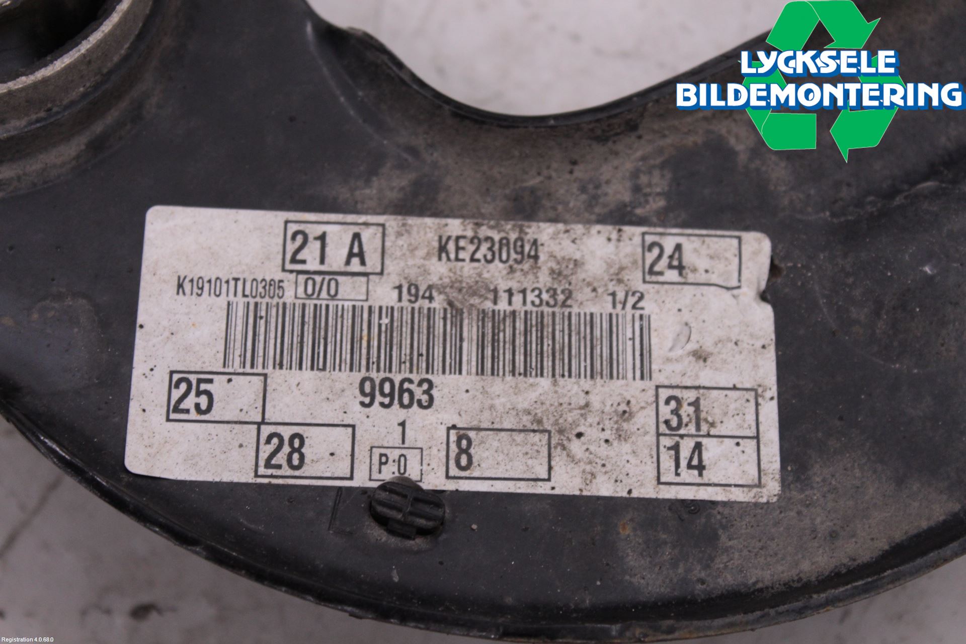 Ford FOCUS 19- Bärarm Bak Vänster